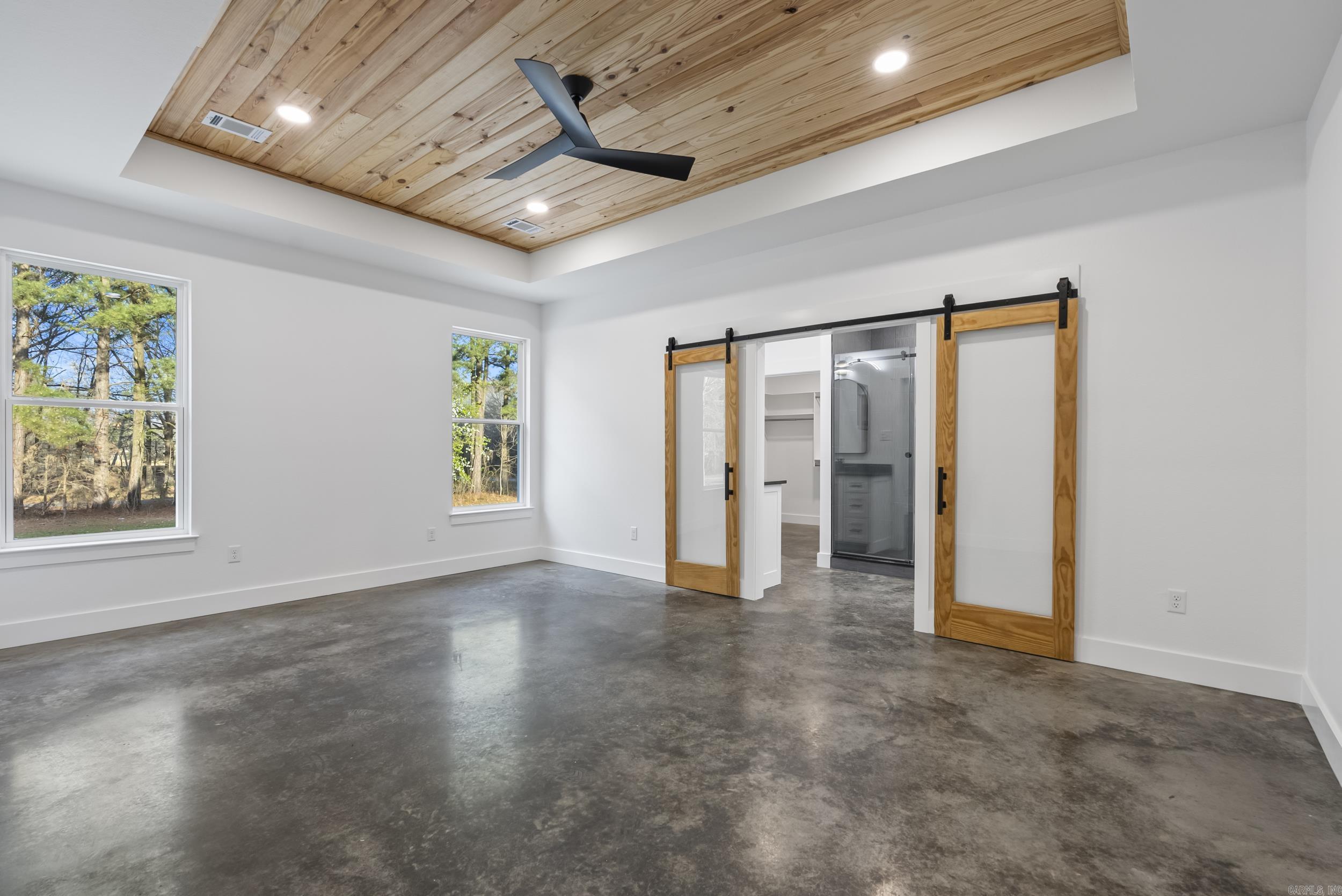 270  Arrowhead  Greenbrier, AR