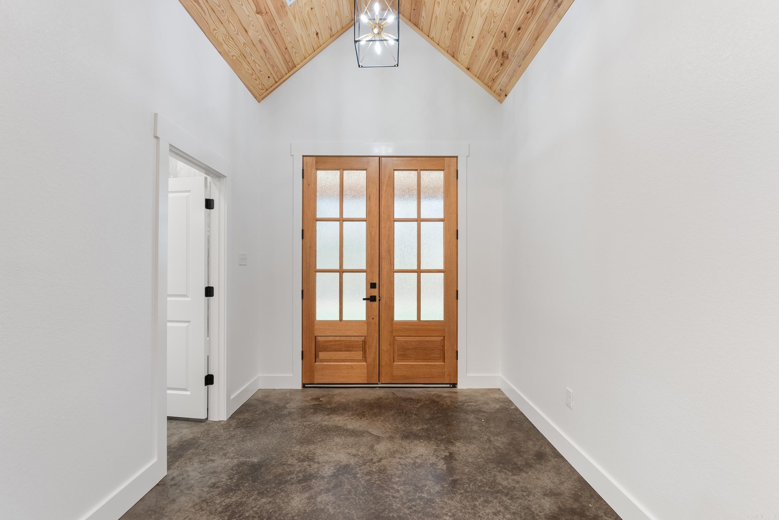 270  Arrowhead  Greenbrier, AR