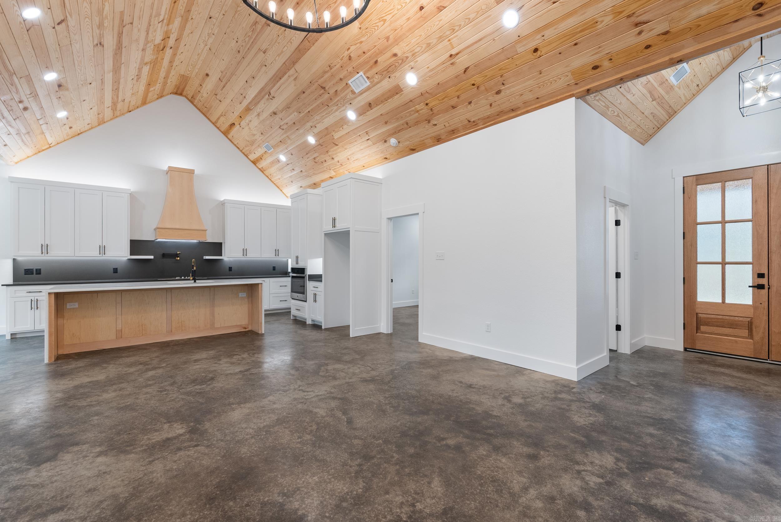270  Arrowhead  Greenbrier, AR
