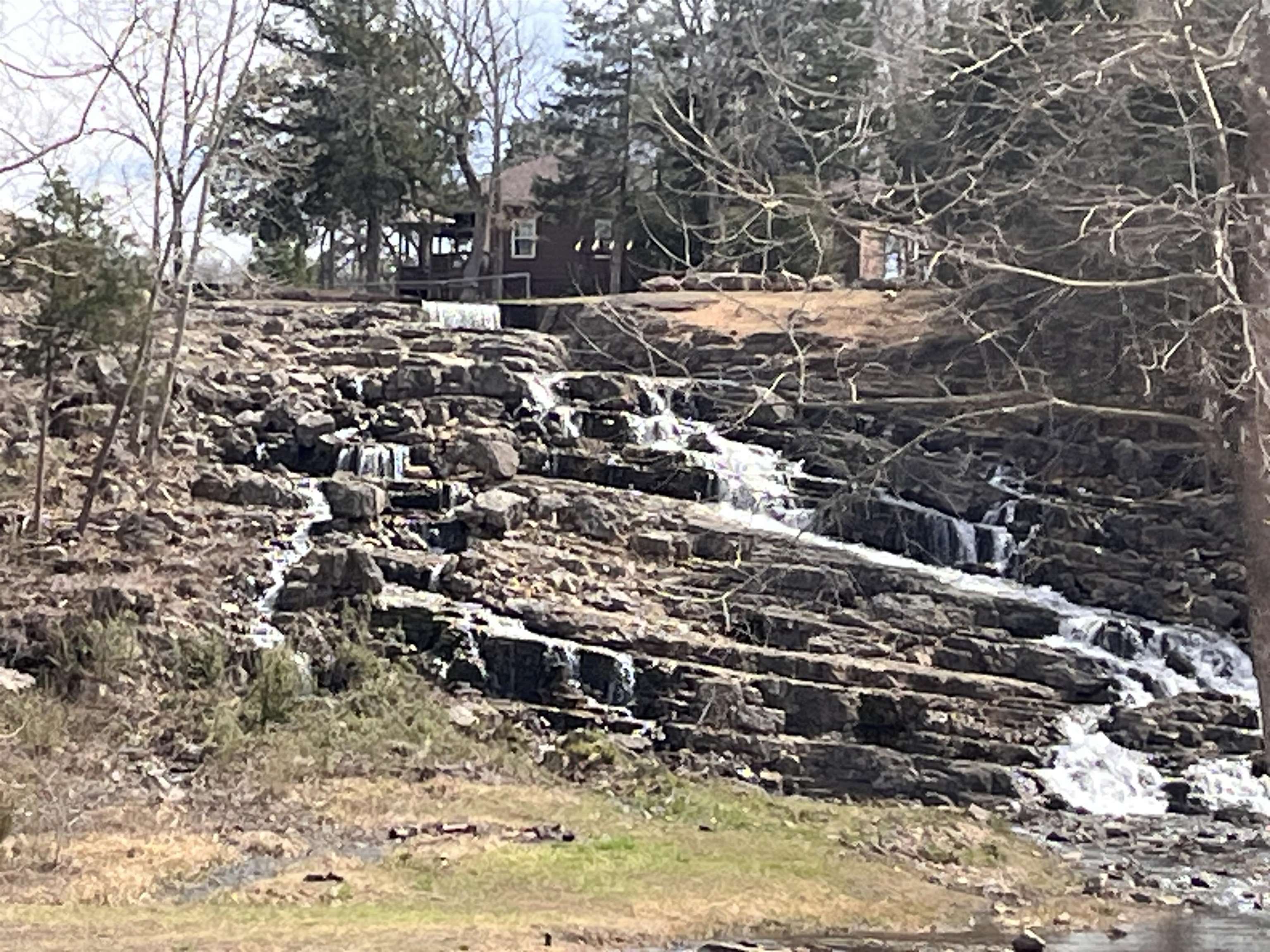 000  Boanna  Cherokee Village, MO