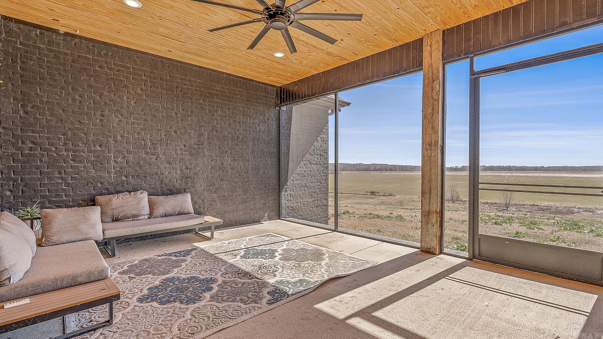 472 CR 149 Jonesboro, AR 72404