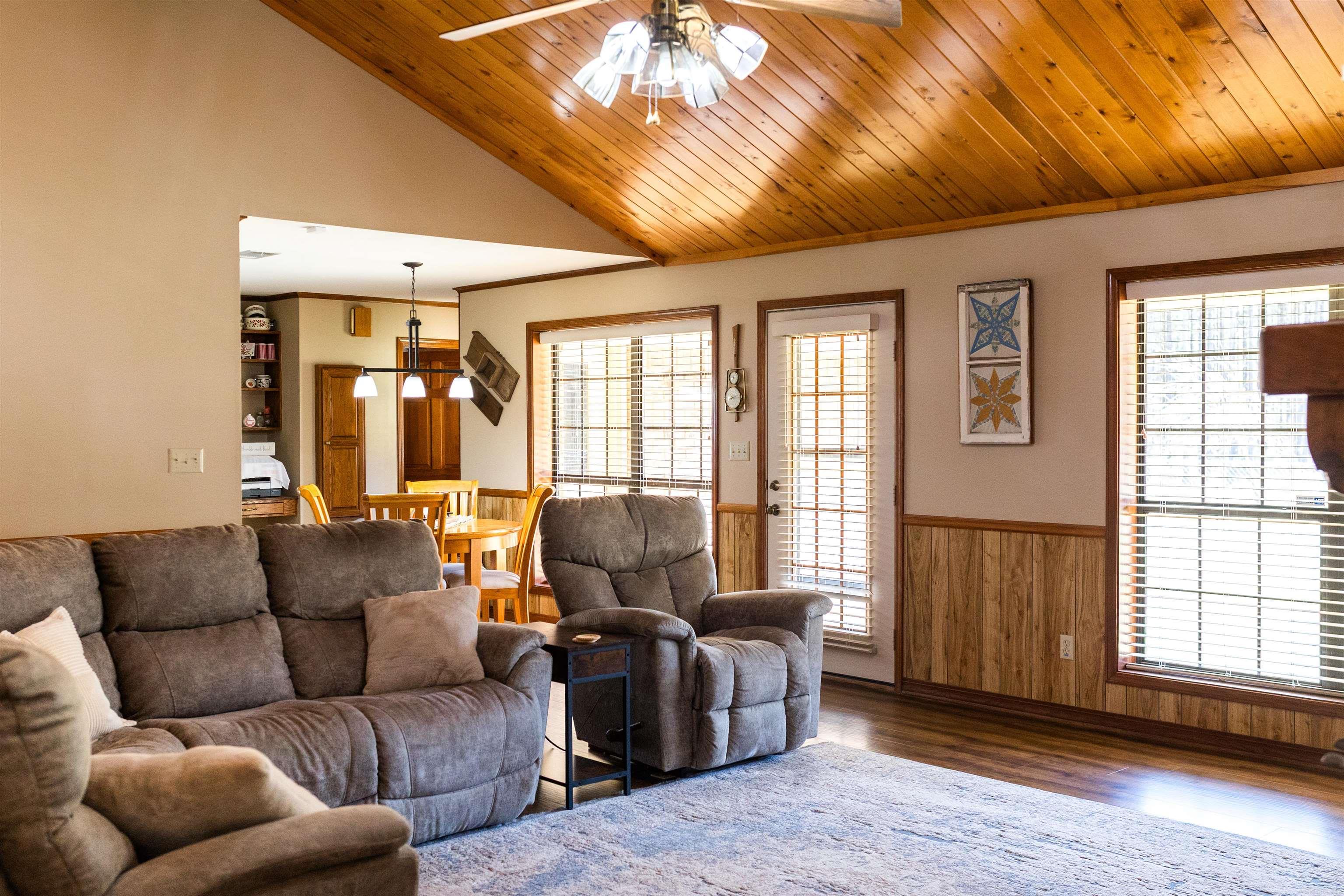 2367  Columbia Road 15  Magnolia, AR