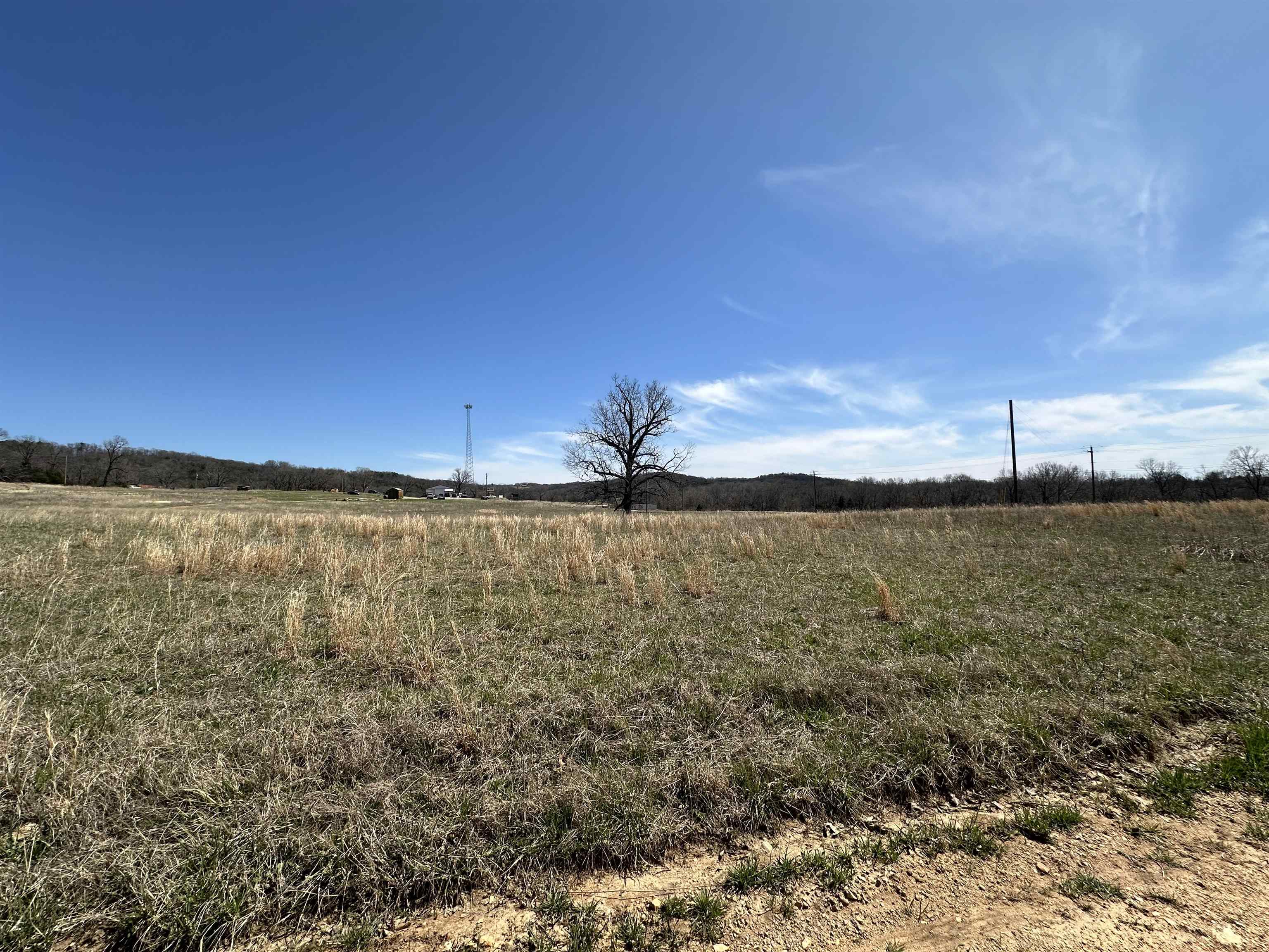 Lot 1  Hwy 62  Yellville, AR