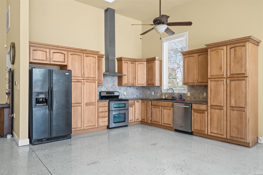 1601 Marion Anderson Road Hot Springs, AR 71913