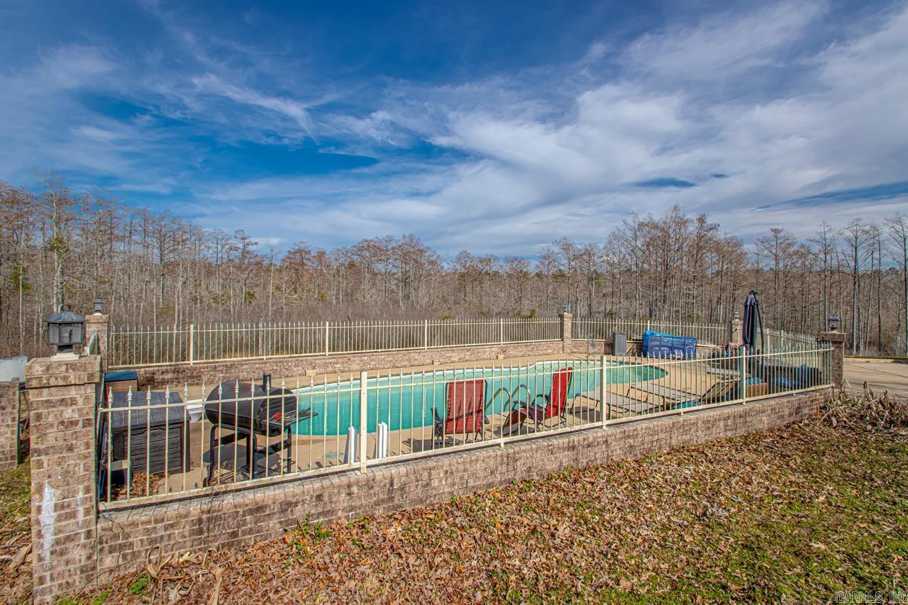 17744  Clearwater Drive  Hensley, AR