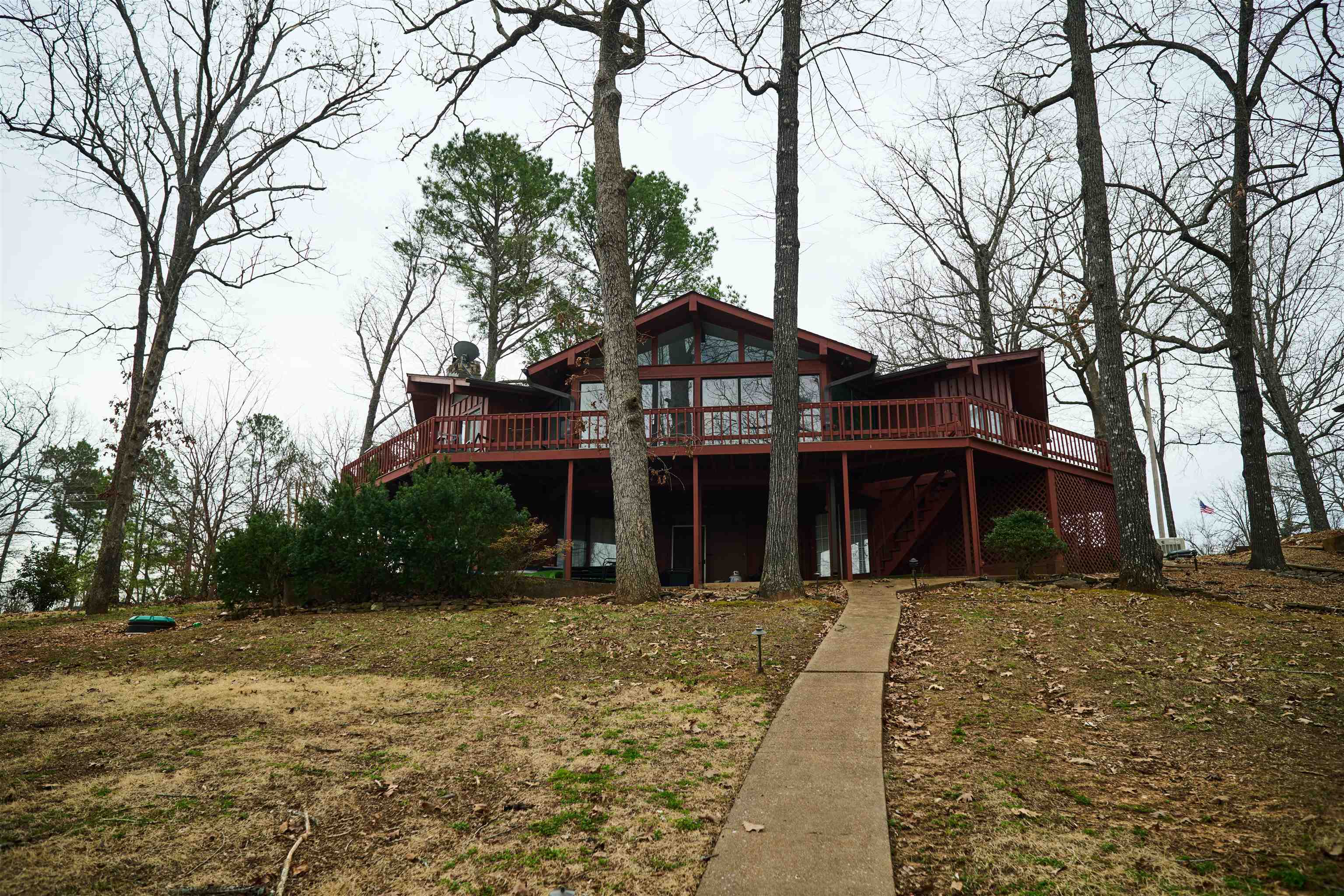 9  Winnebago Trce  Cherokee Village, AR