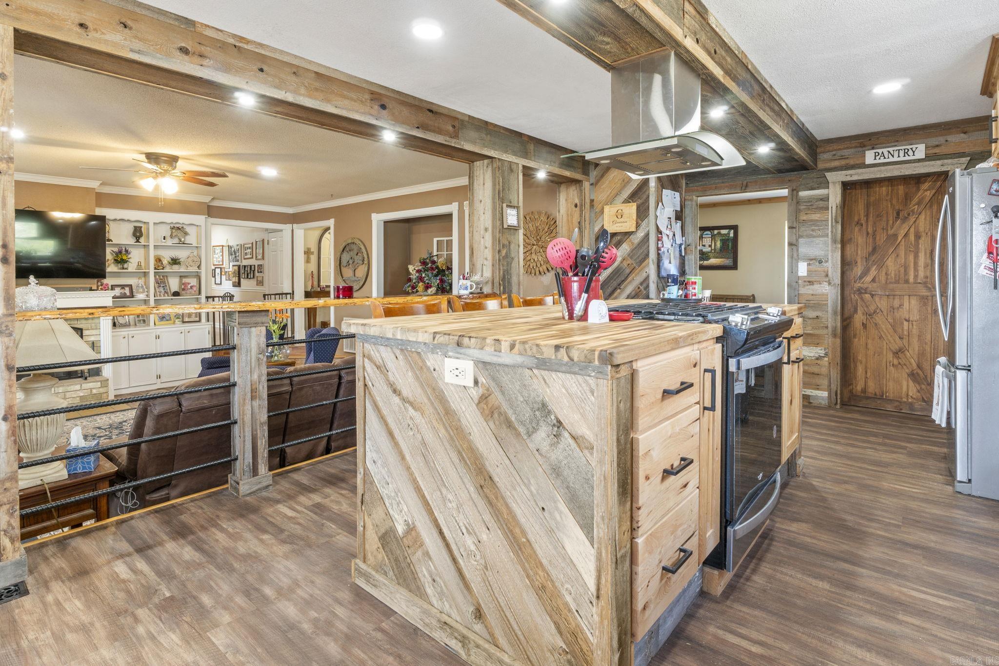 626  Charlotte Dr  Cabot, AR