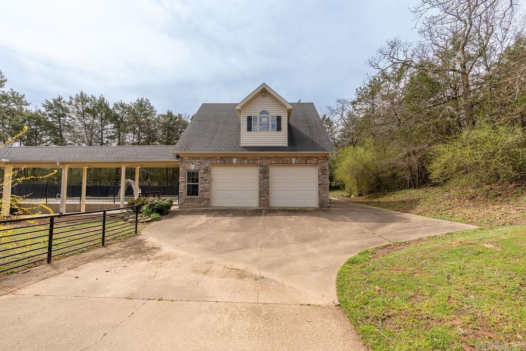 101  Deerwood  Searcy, AR