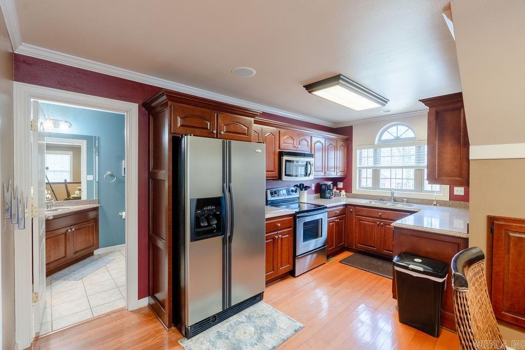 101  Deerwood  Searcy, AR