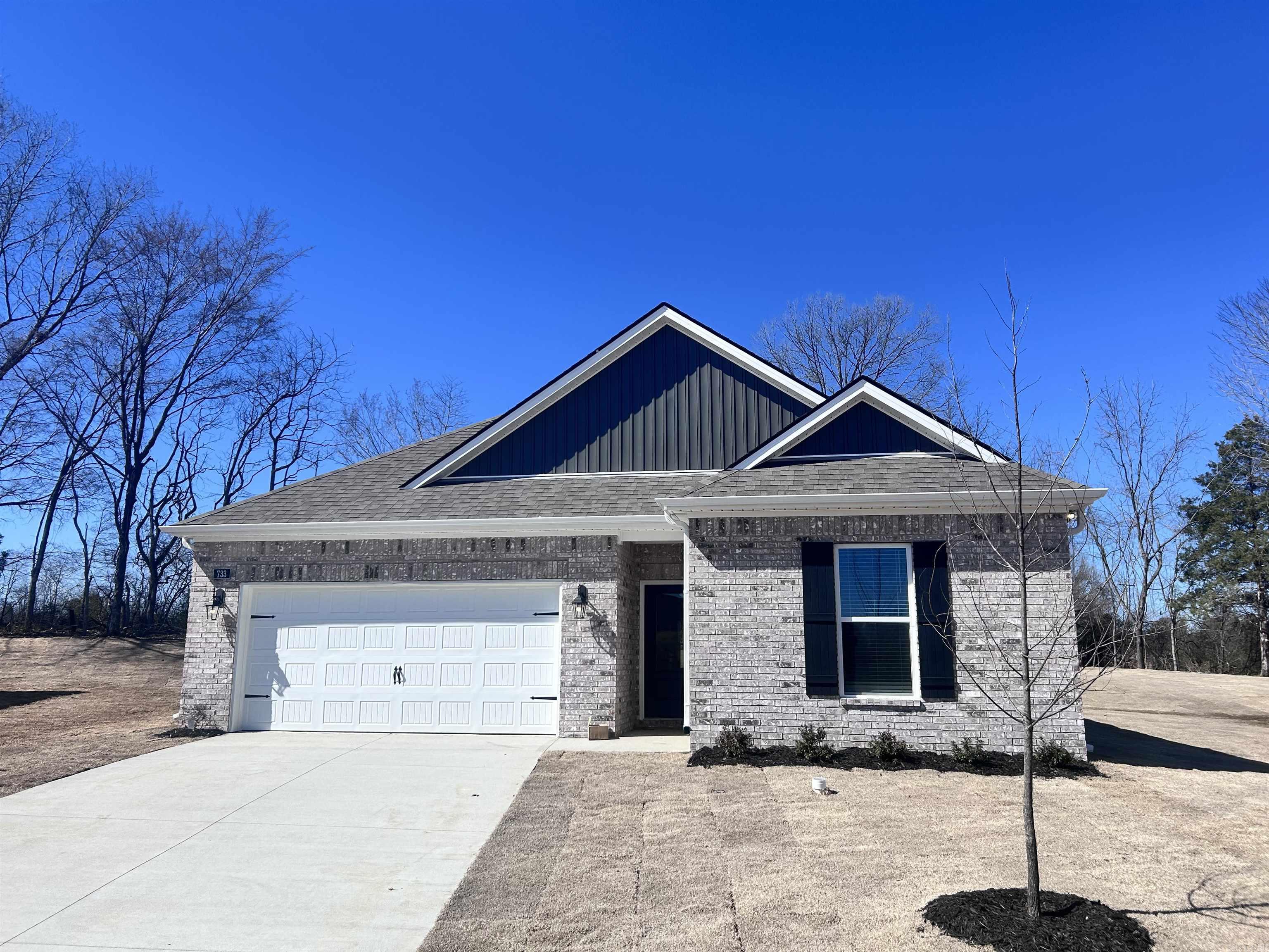 733 Edgemont Circle Jonesboro, AR 72405
