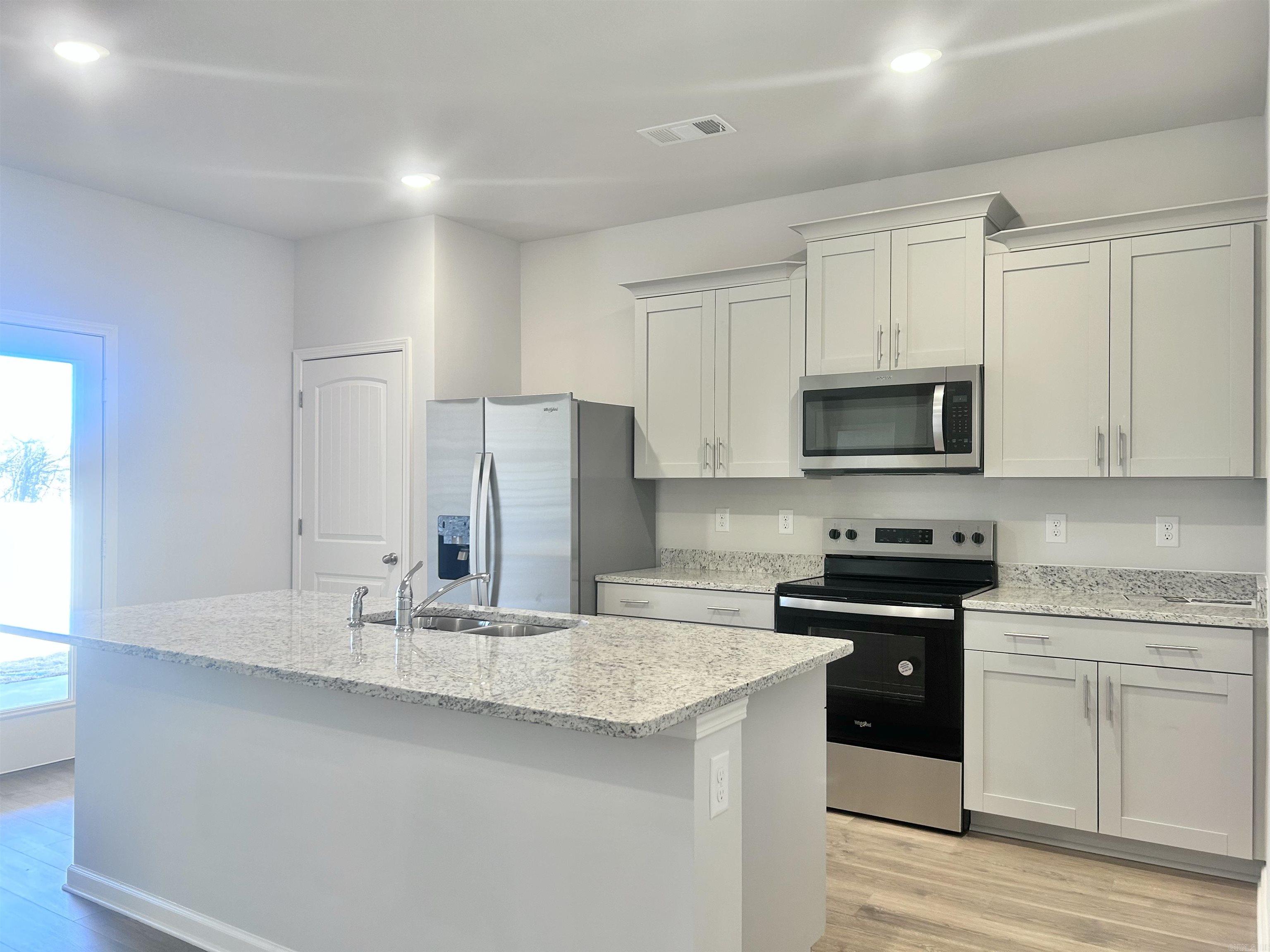 733 Edgemont Circle Jonesboro, AR 72405