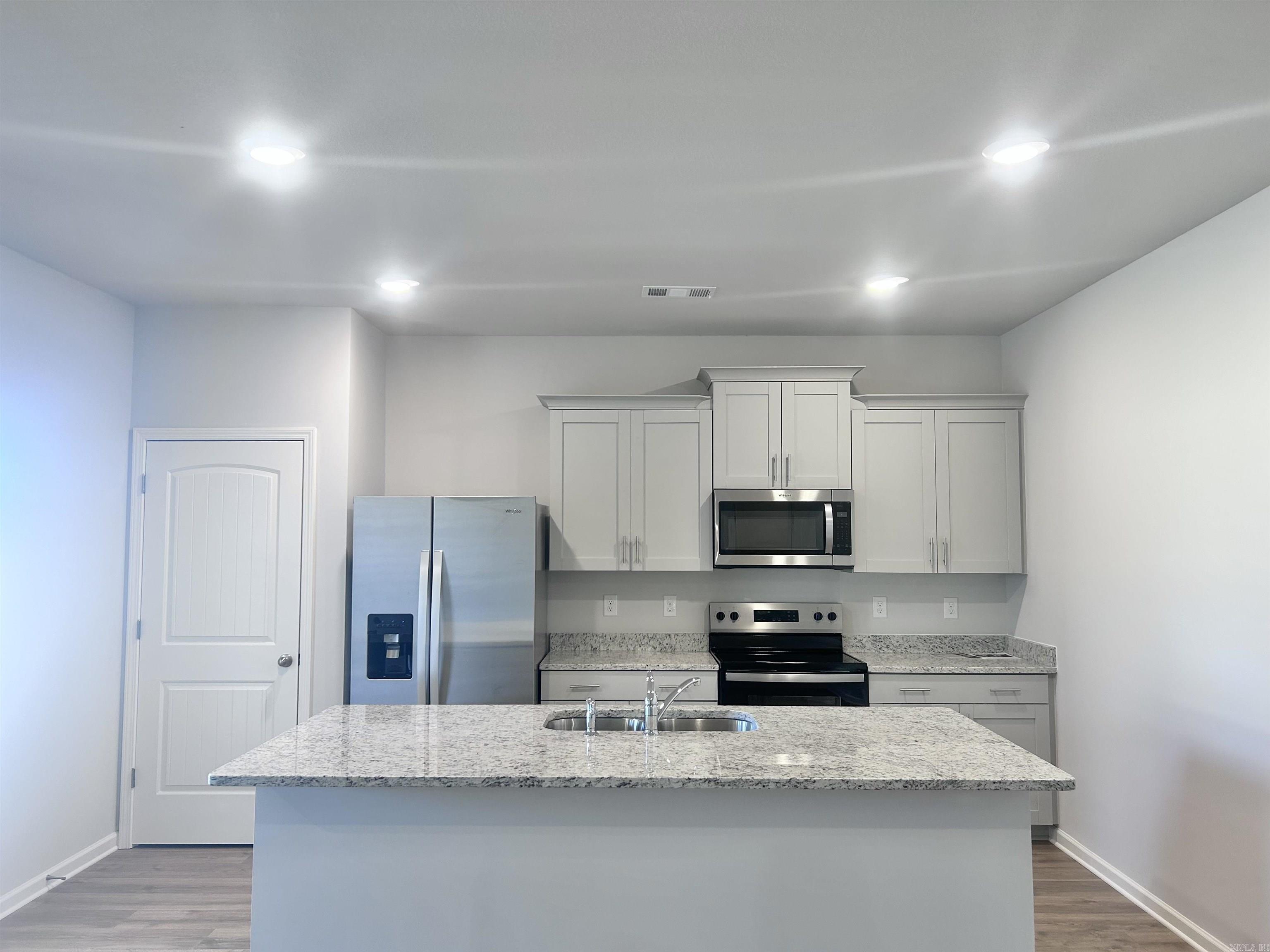 733 Edgemont Circle Jonesboro, AR 72405