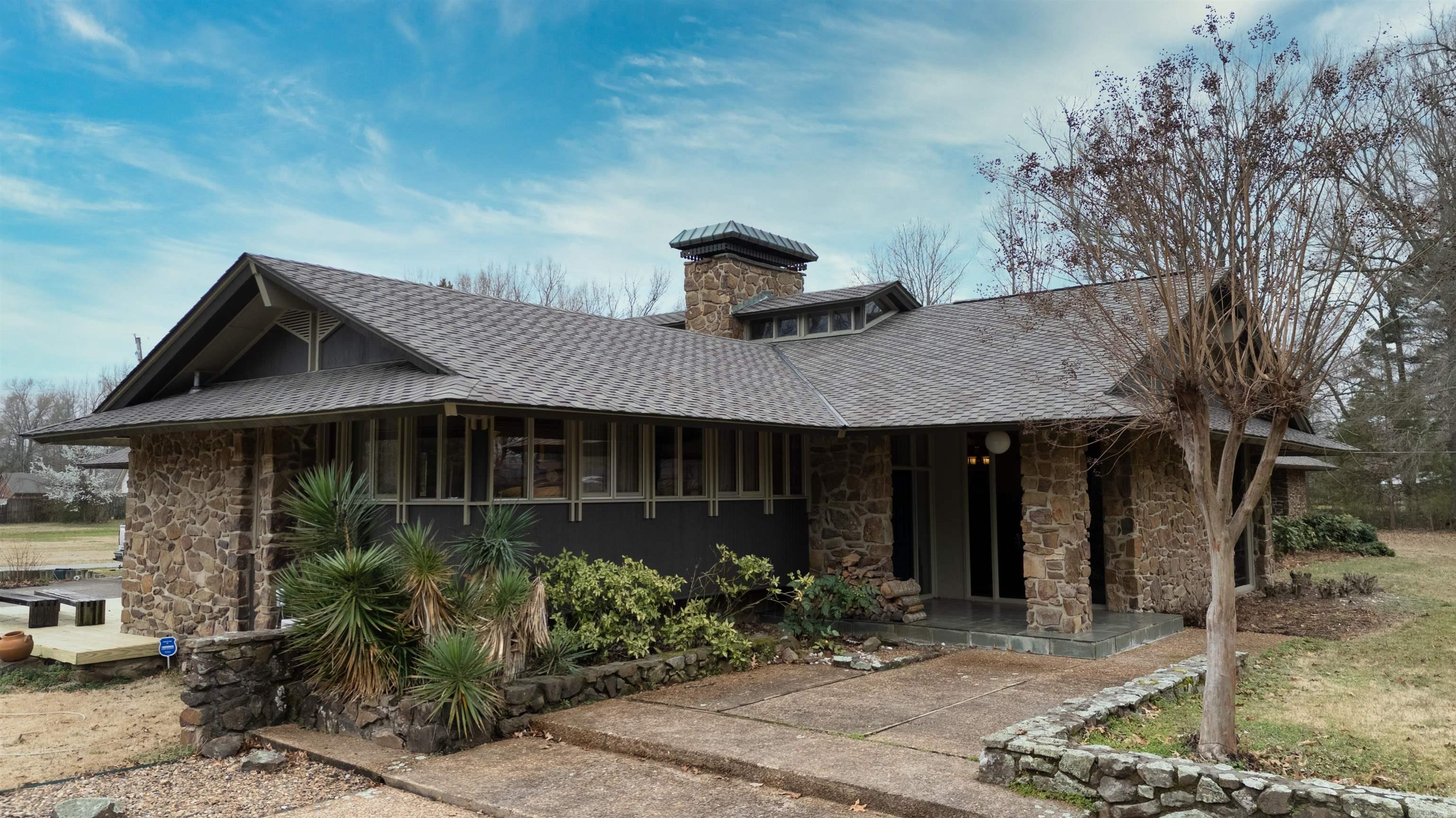 1401 E Main  Cabot, AR