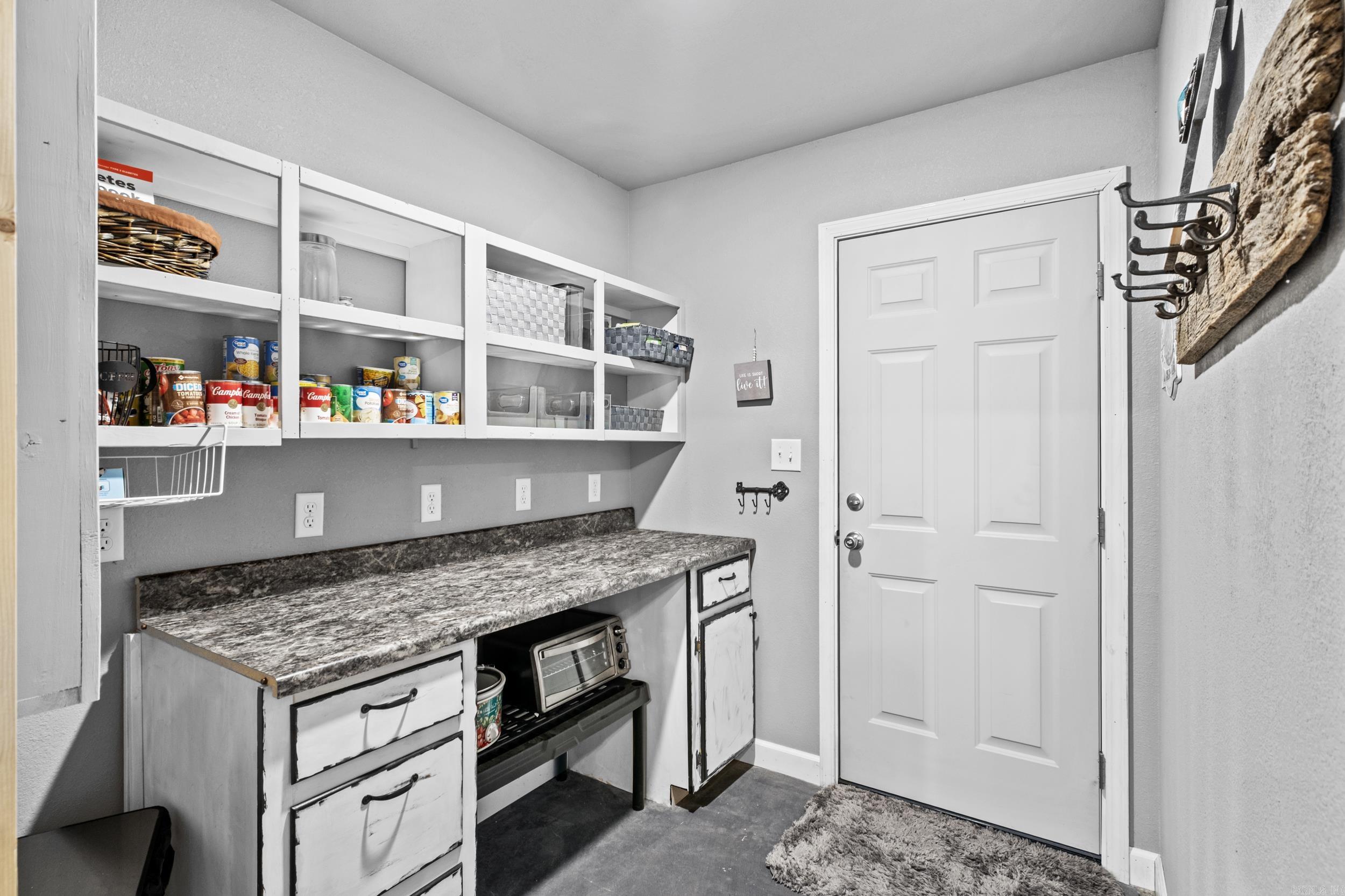 21 Spires Road Morrilton, AR 72110