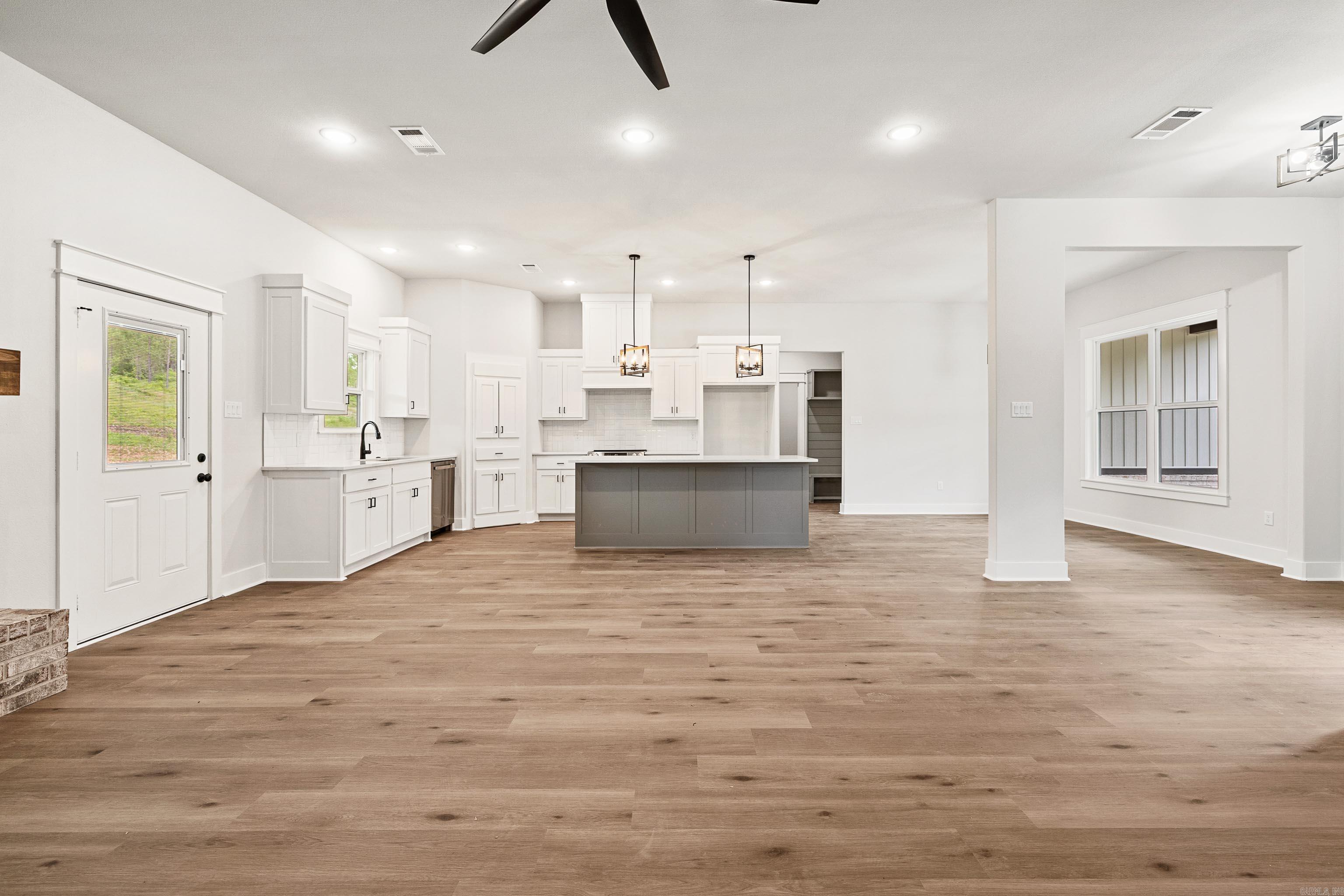 9706  Gunter Loop  Benton, AR