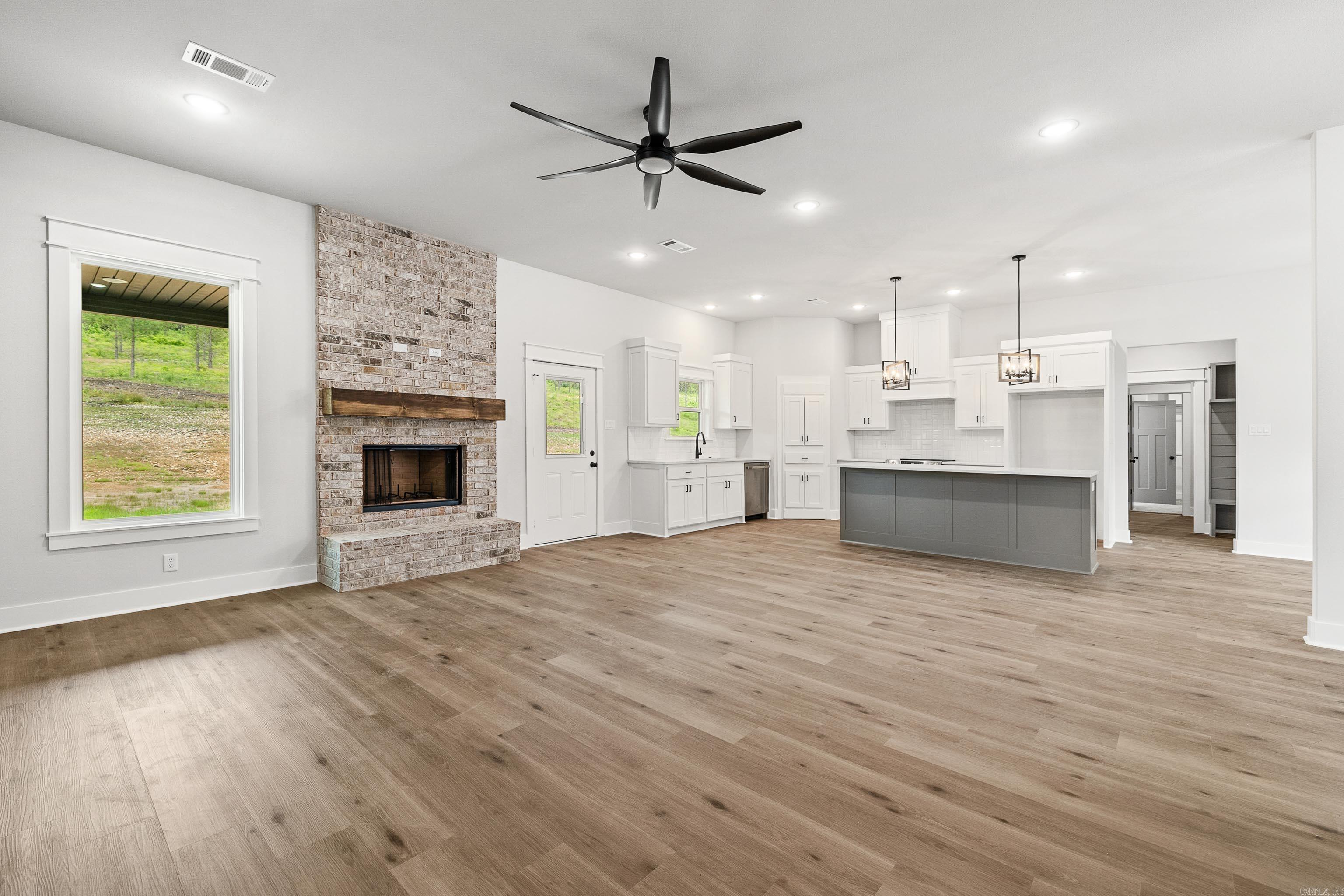 9706  Gunter Loop  Benton, AR