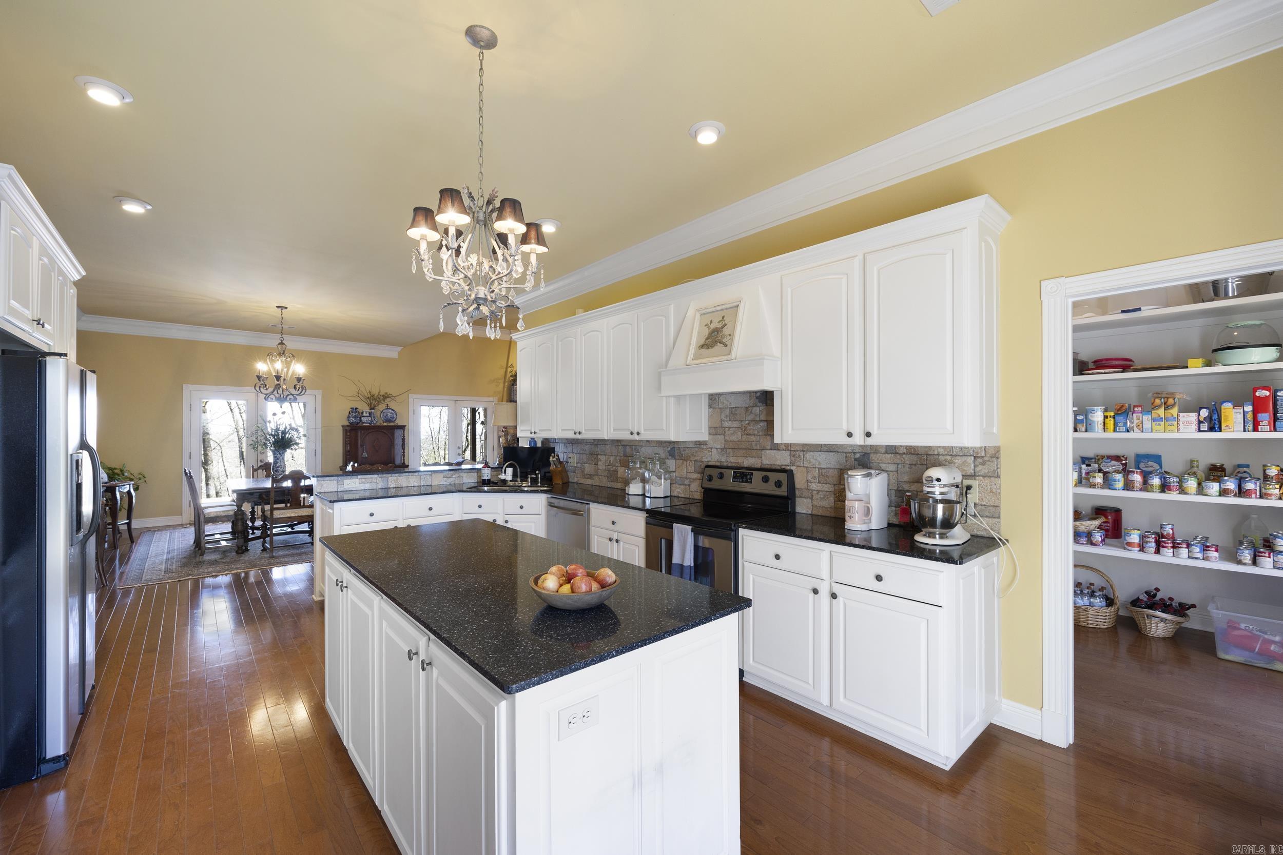 4  Robins Ridge  Morrilton, AR