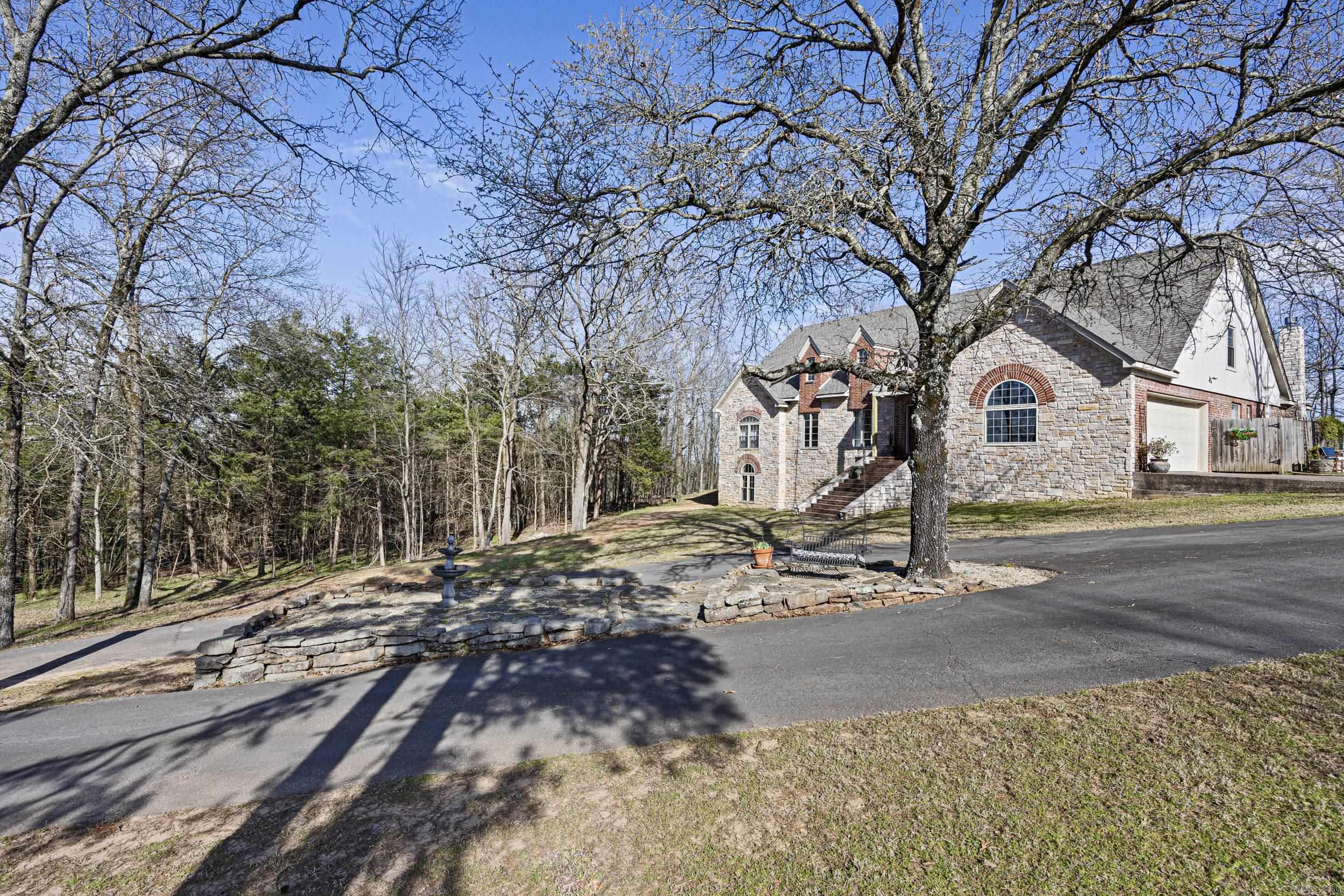 4  Robins Ridge  Morrilton, AR