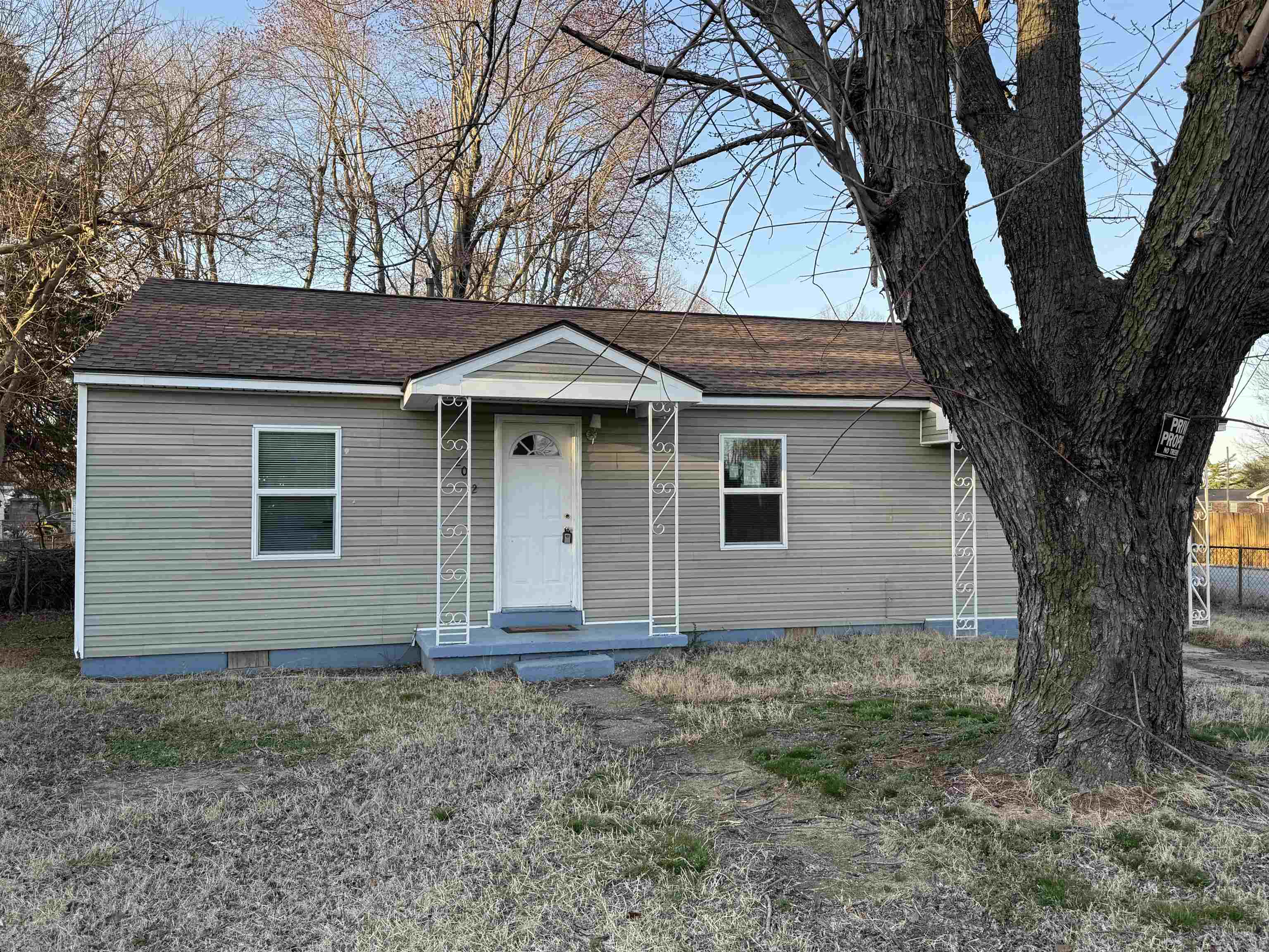 2012 Bradley Street  Kennett, MO
