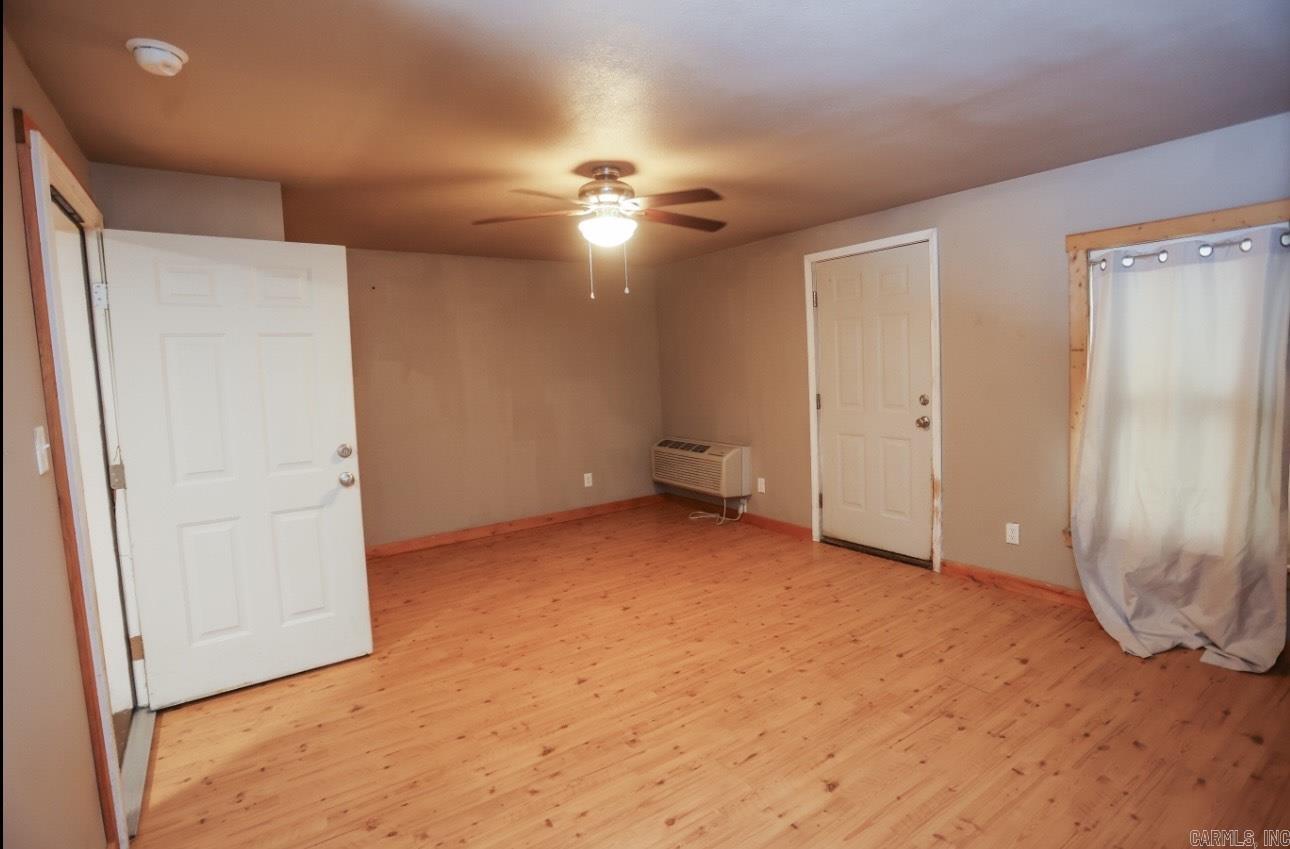 1856  River  Pottsville, AR