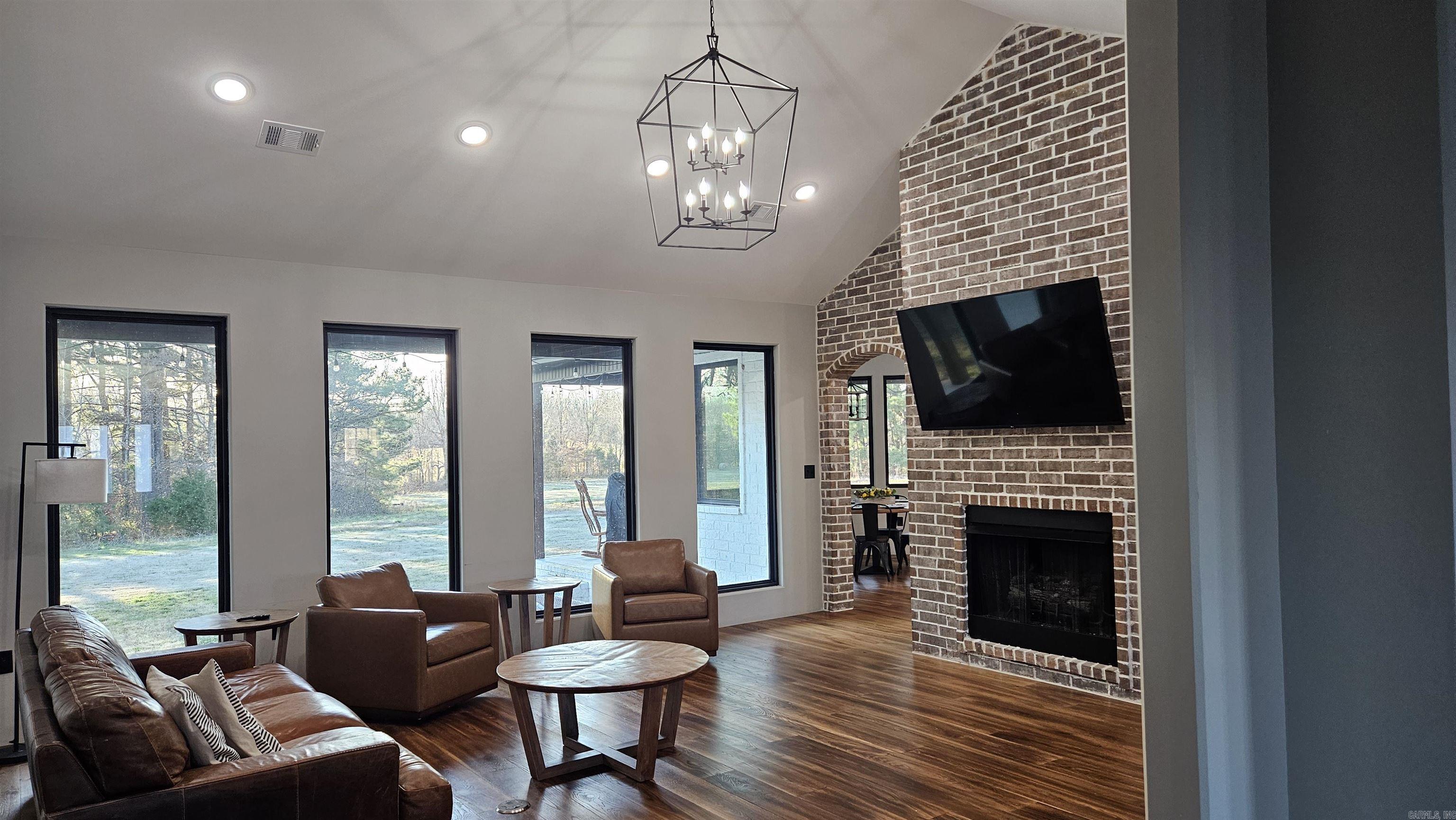 299  Cr 417  Rector, AR
