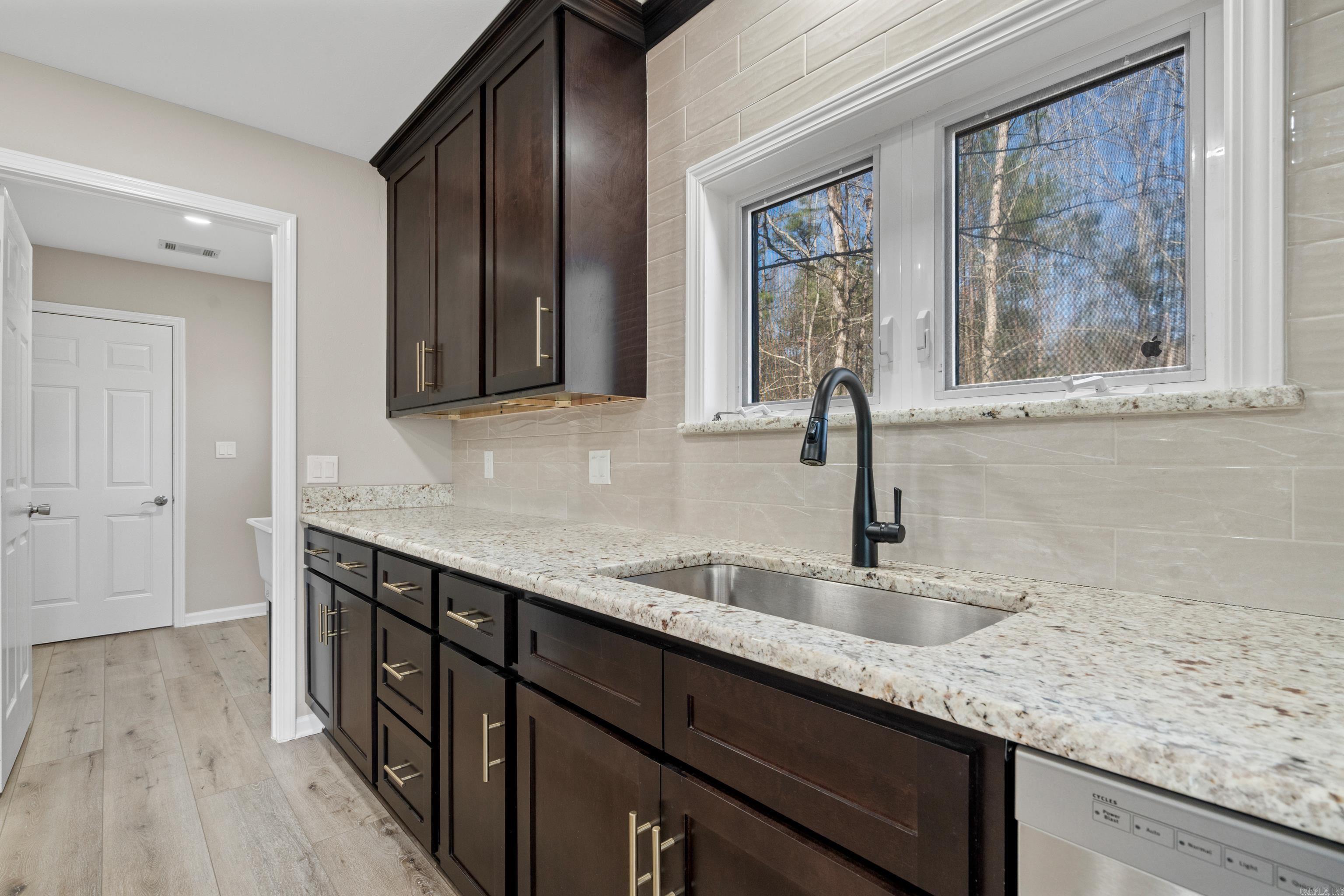 29  Ciento  Hot Springs Village, AR