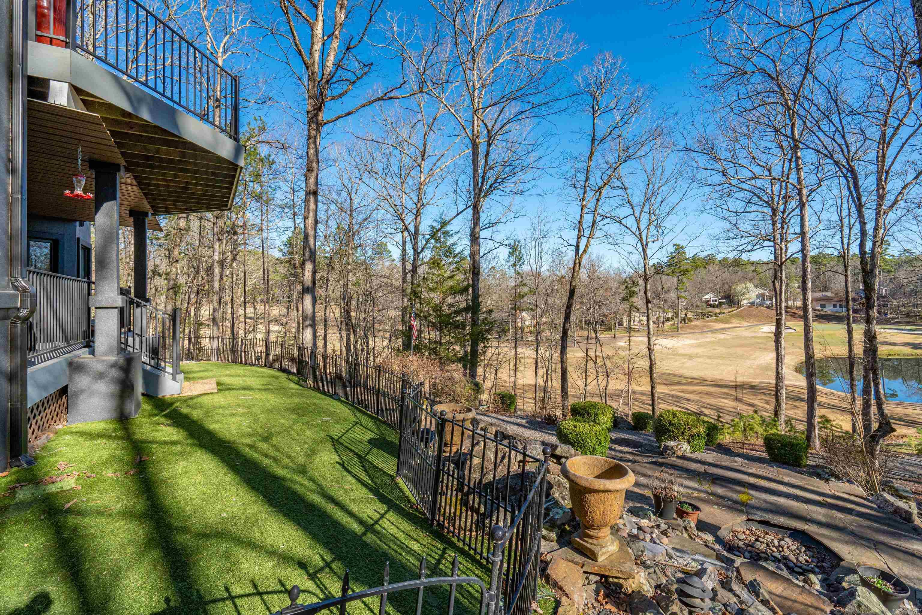 29  Ciento  Hot Springs Village, AR