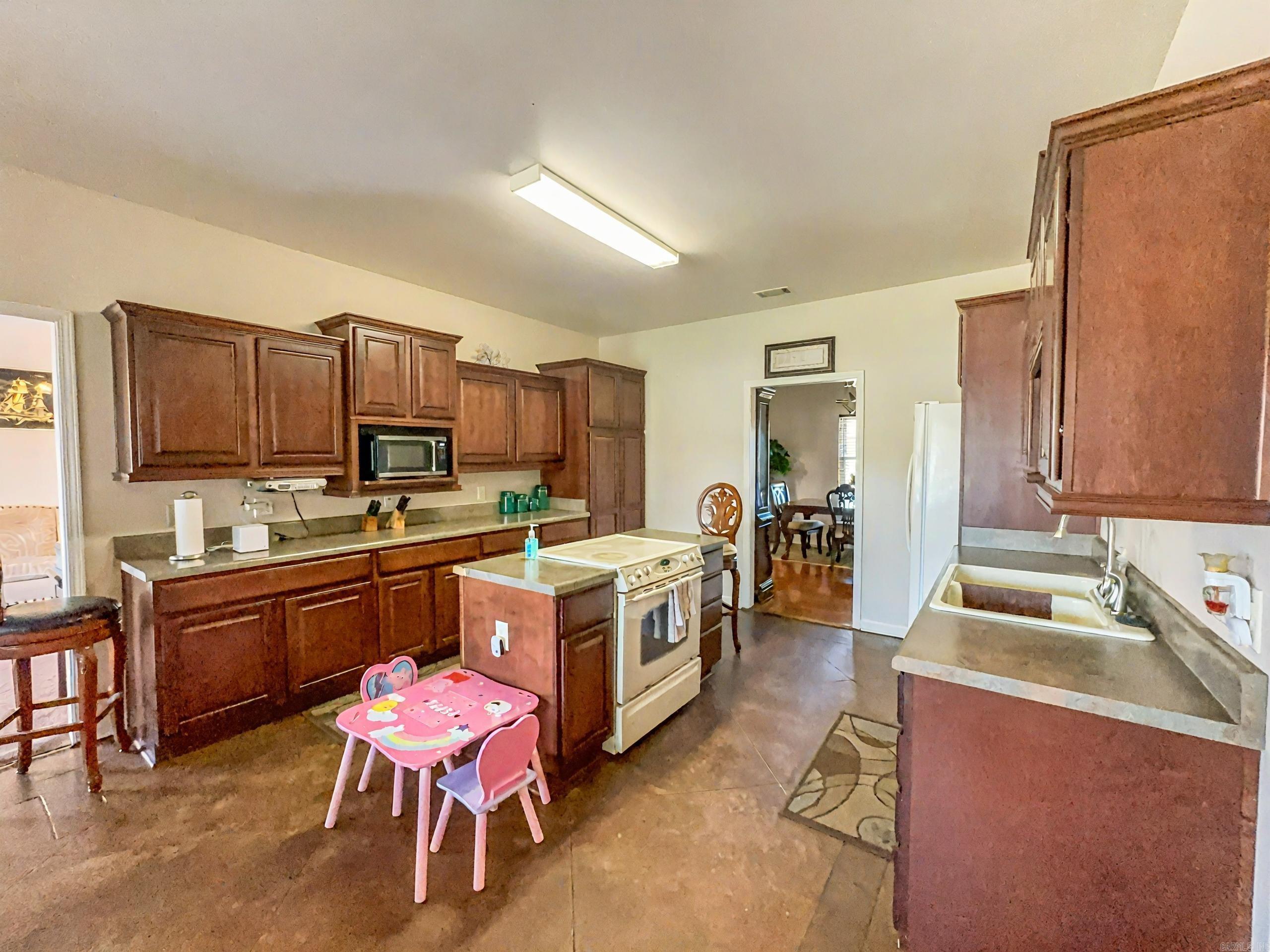 3  Conrad Cove  Conway, AR