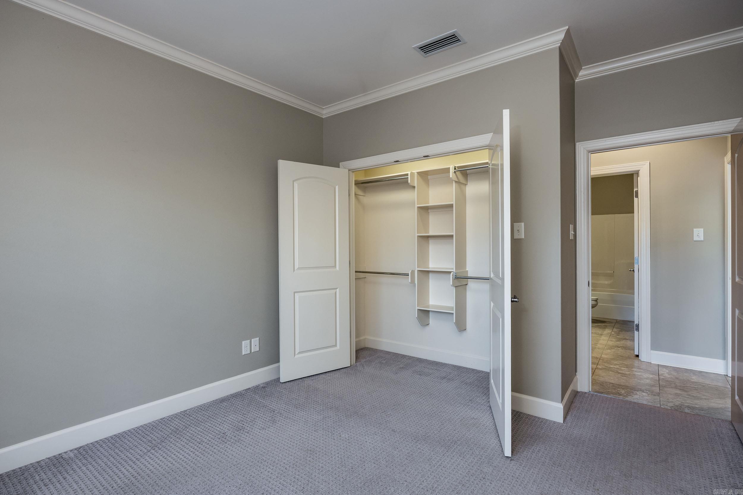 5 Stone Creek Court Little Rock, AR 72227