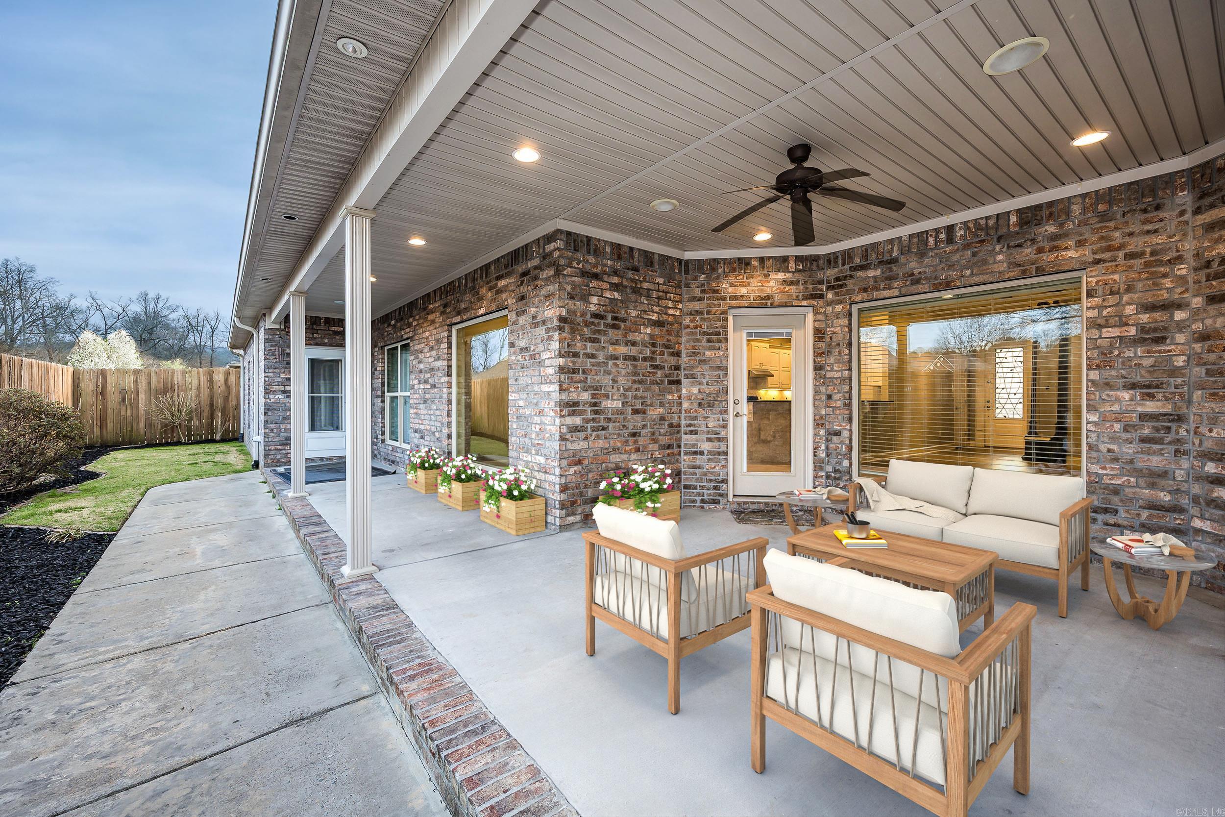 5 Stone Creek Court Little Rock, AR 72227