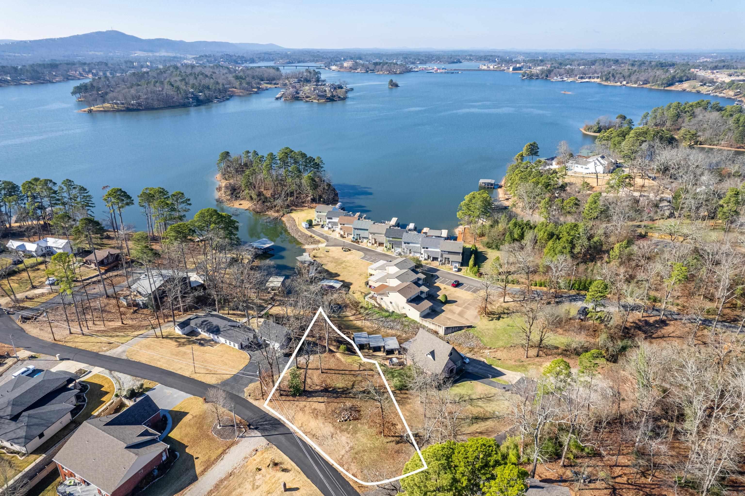 118  S Lakeland  Hot Springs, AR