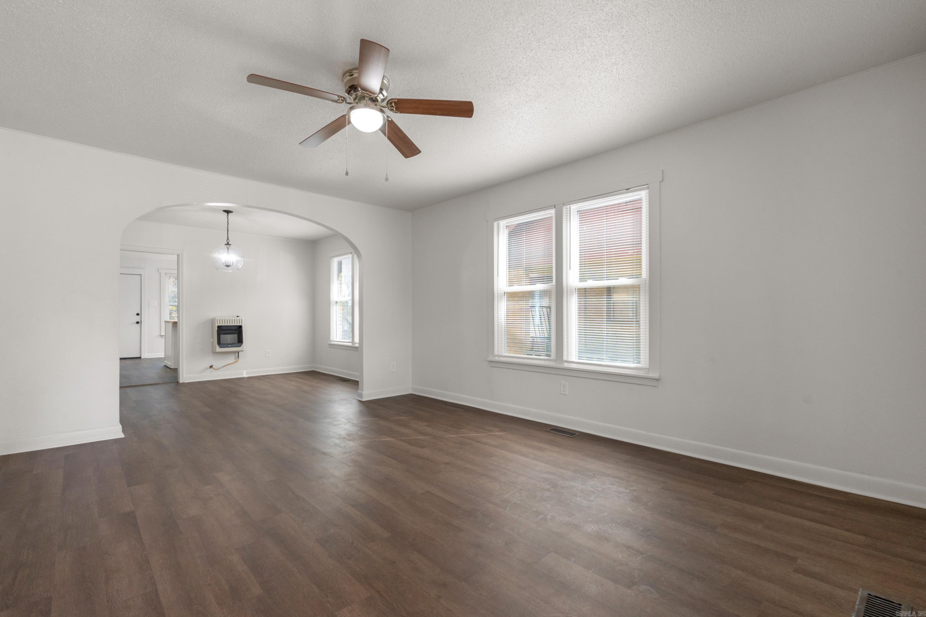 319  Linwood  Hot Springs, AR