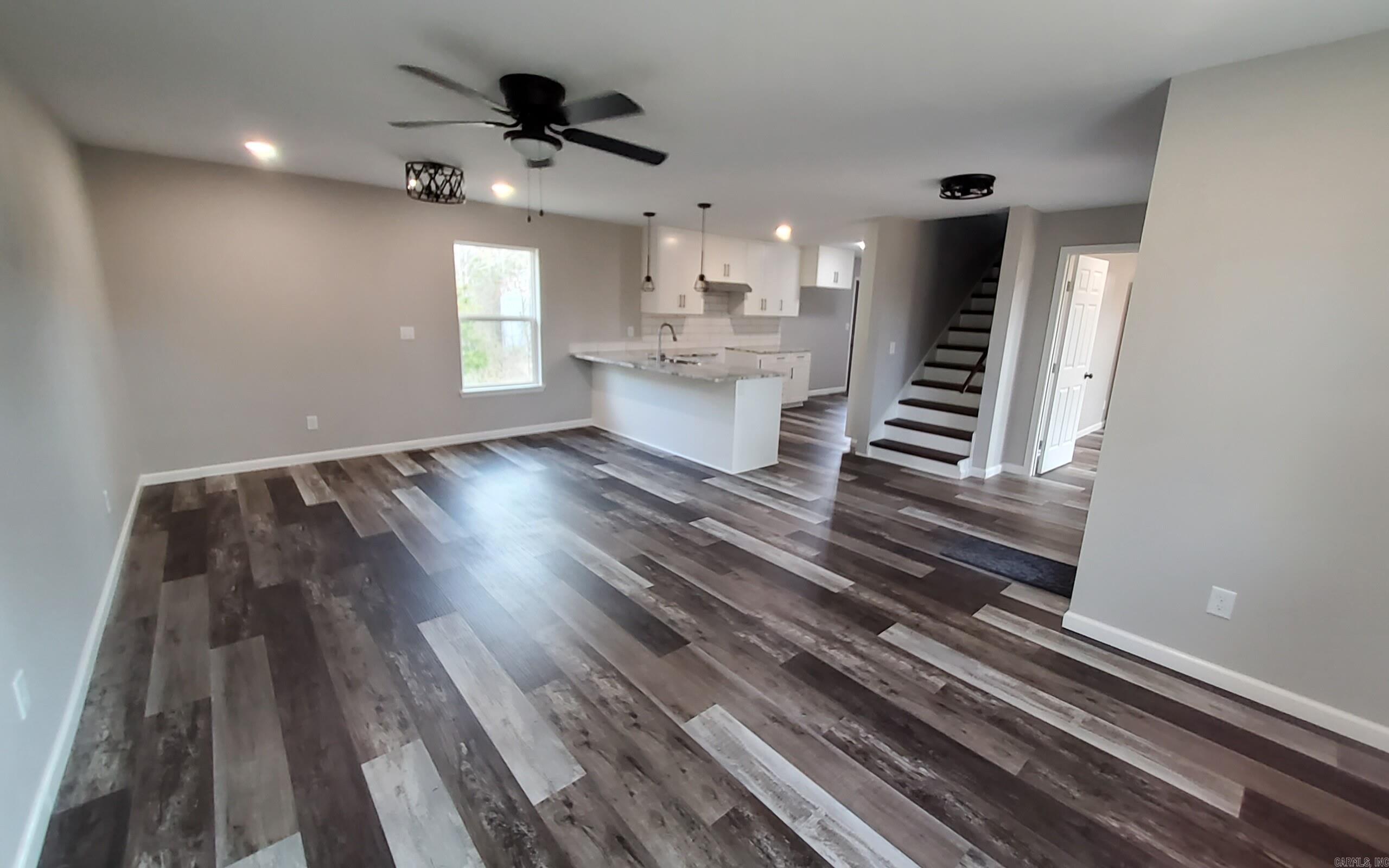 15 Stone Mountain  Conway, AR
