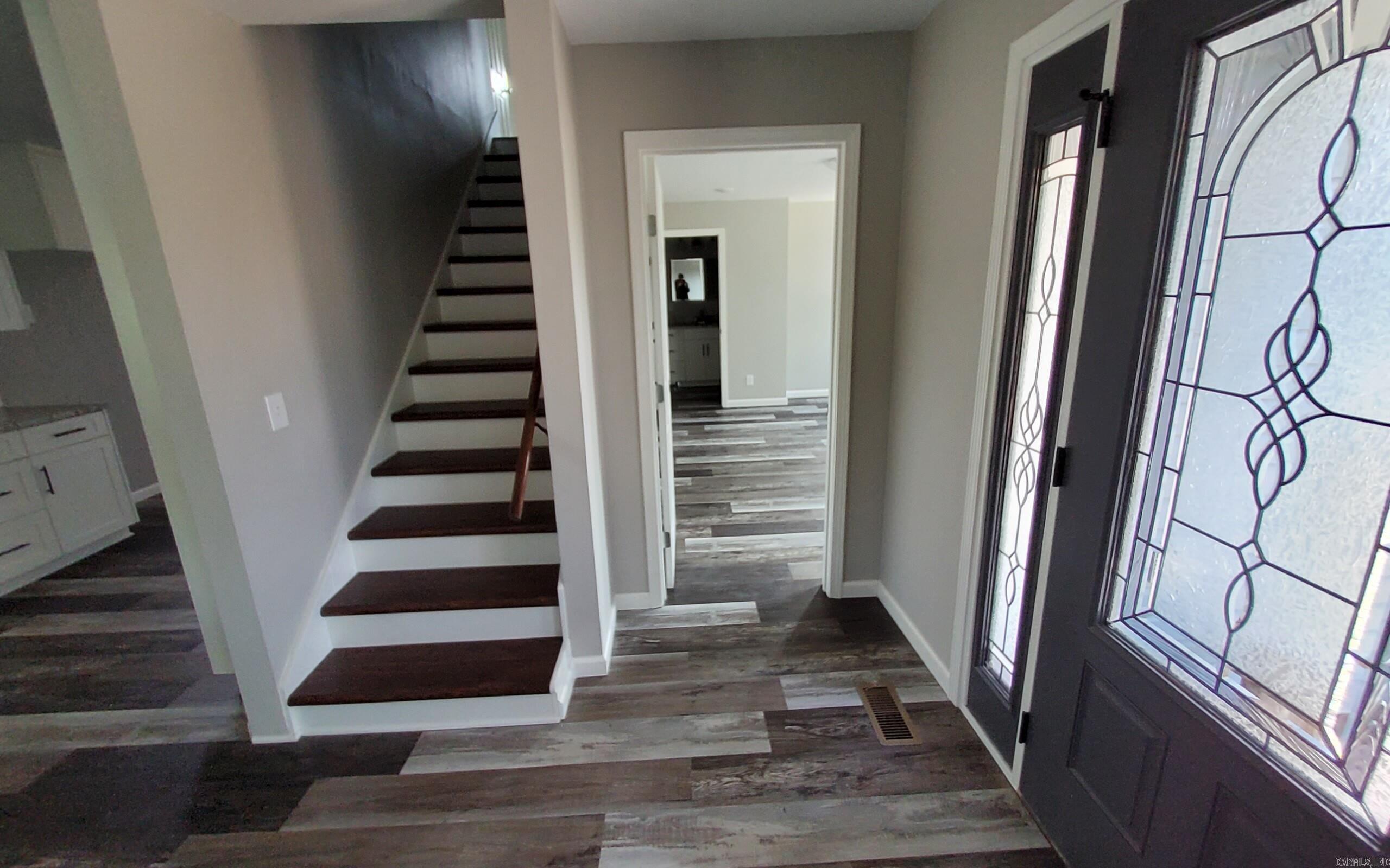 15 Stone Mountain  Conway, AR