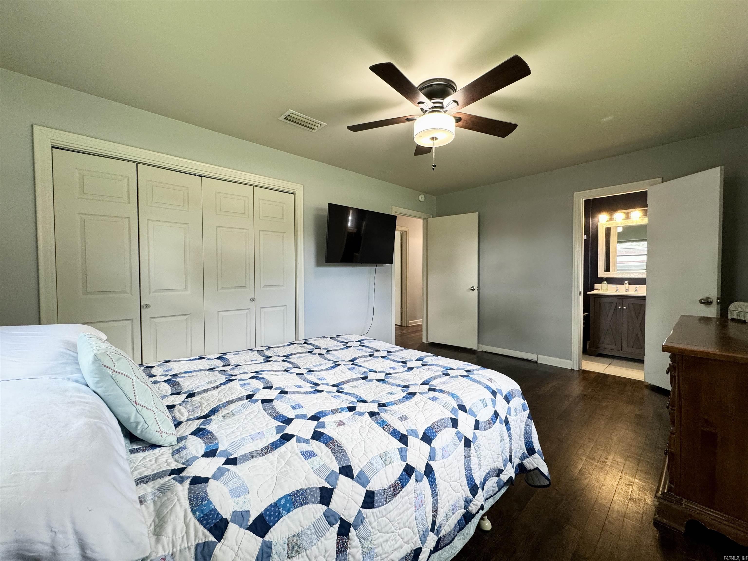 2204 E Lee Ave  Sherwood, AR