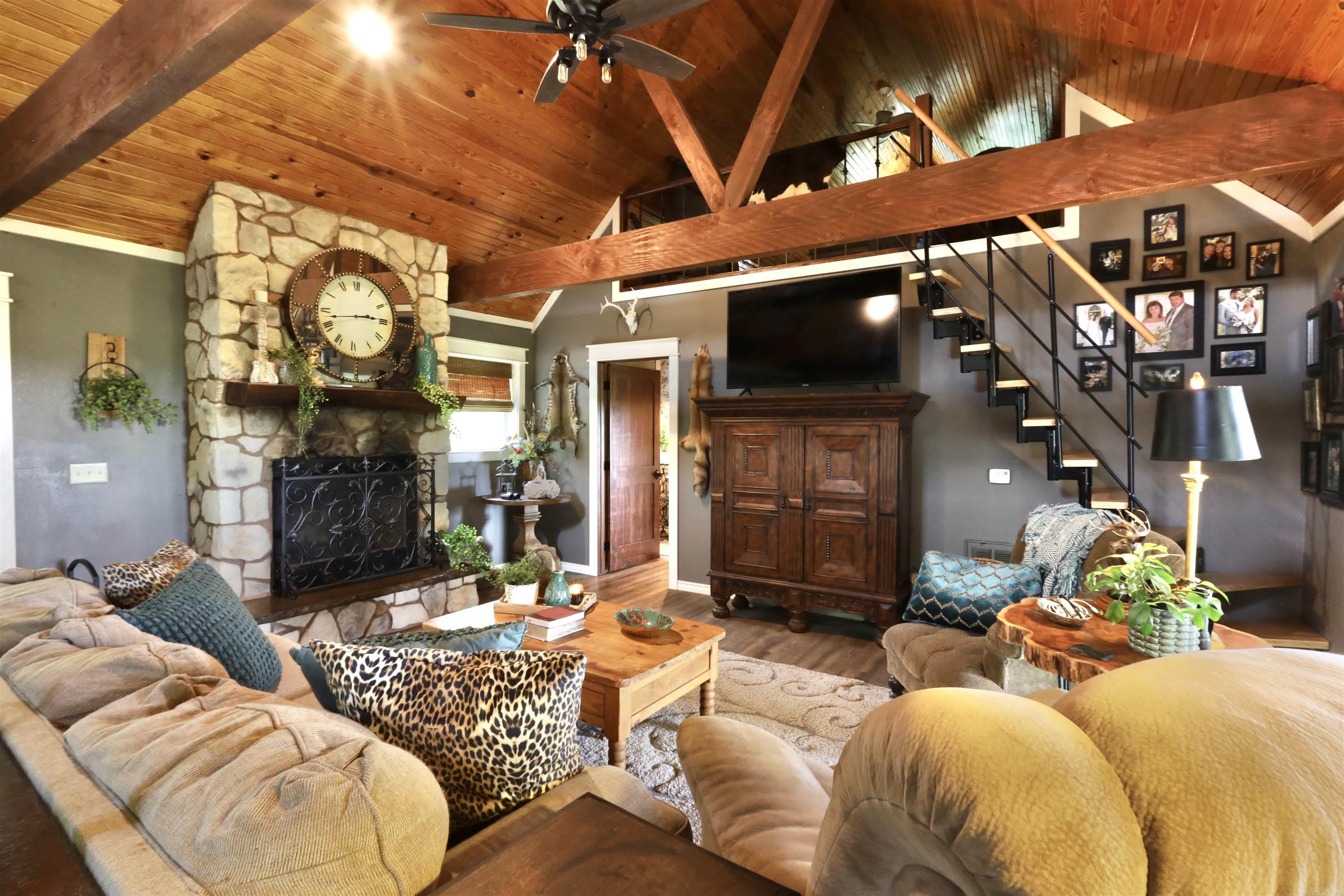 22  Turkey Valley  Kirby, AR
