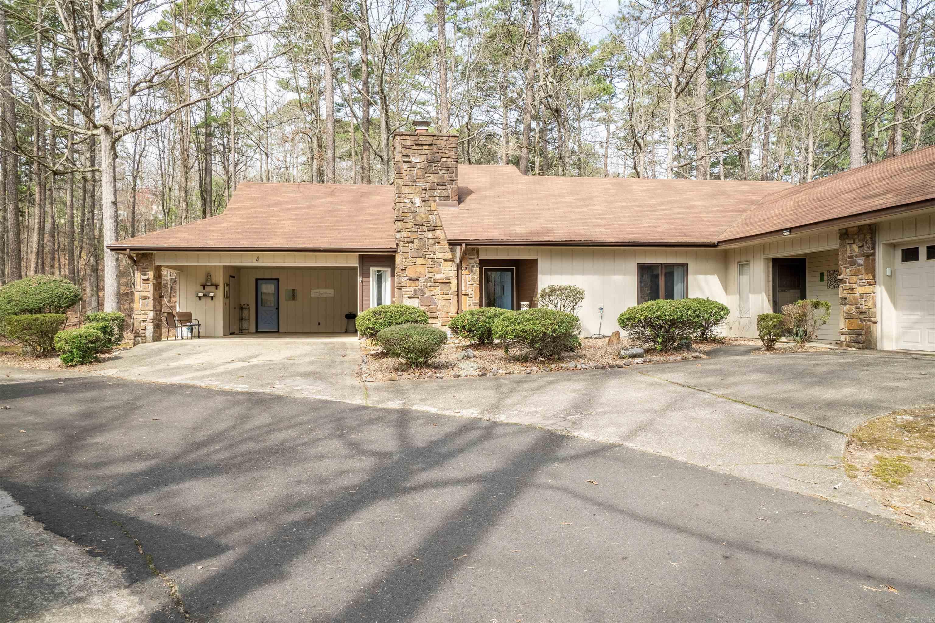 4 La Canada Circle