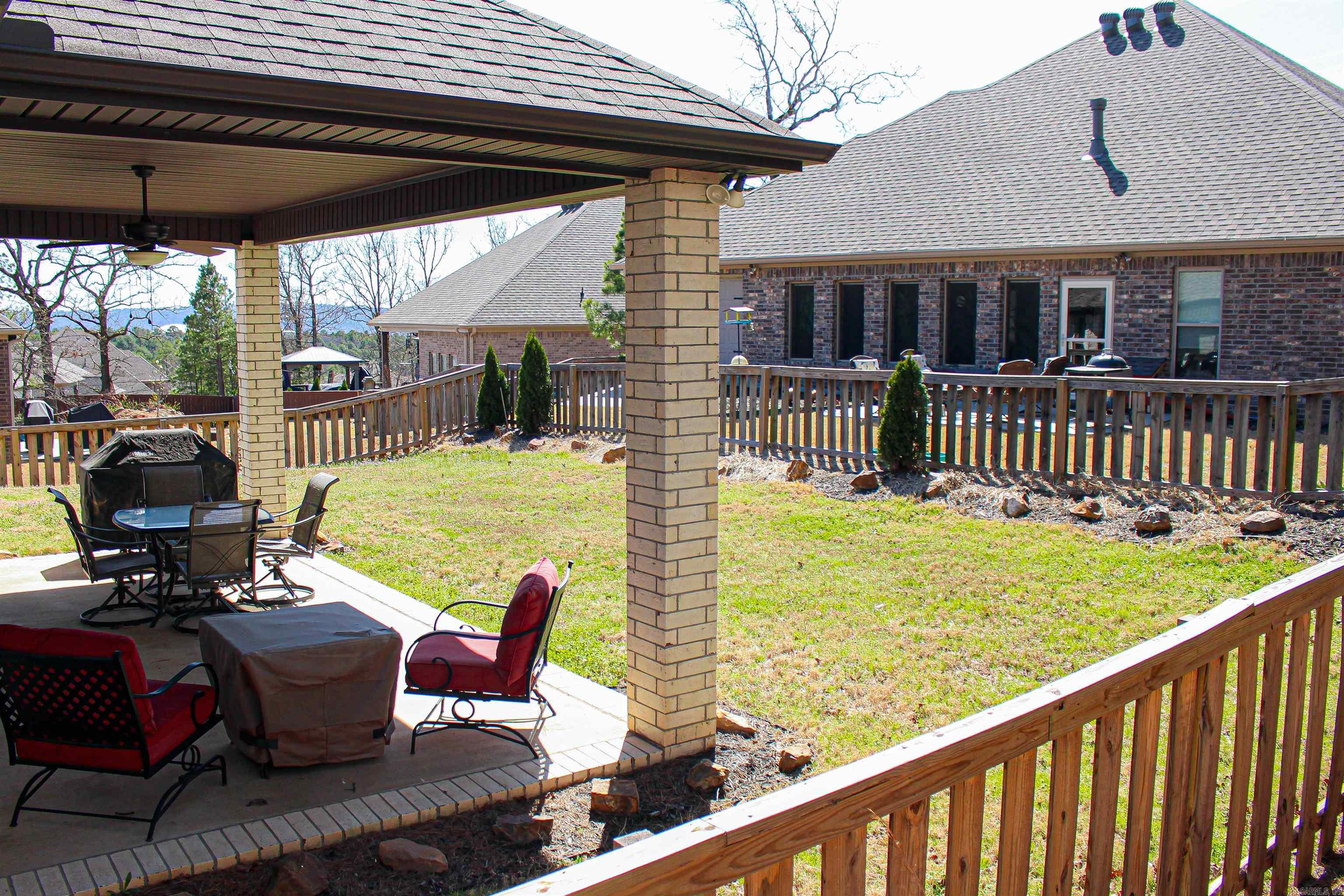 133  Majestic Circle  Maumelle, AR