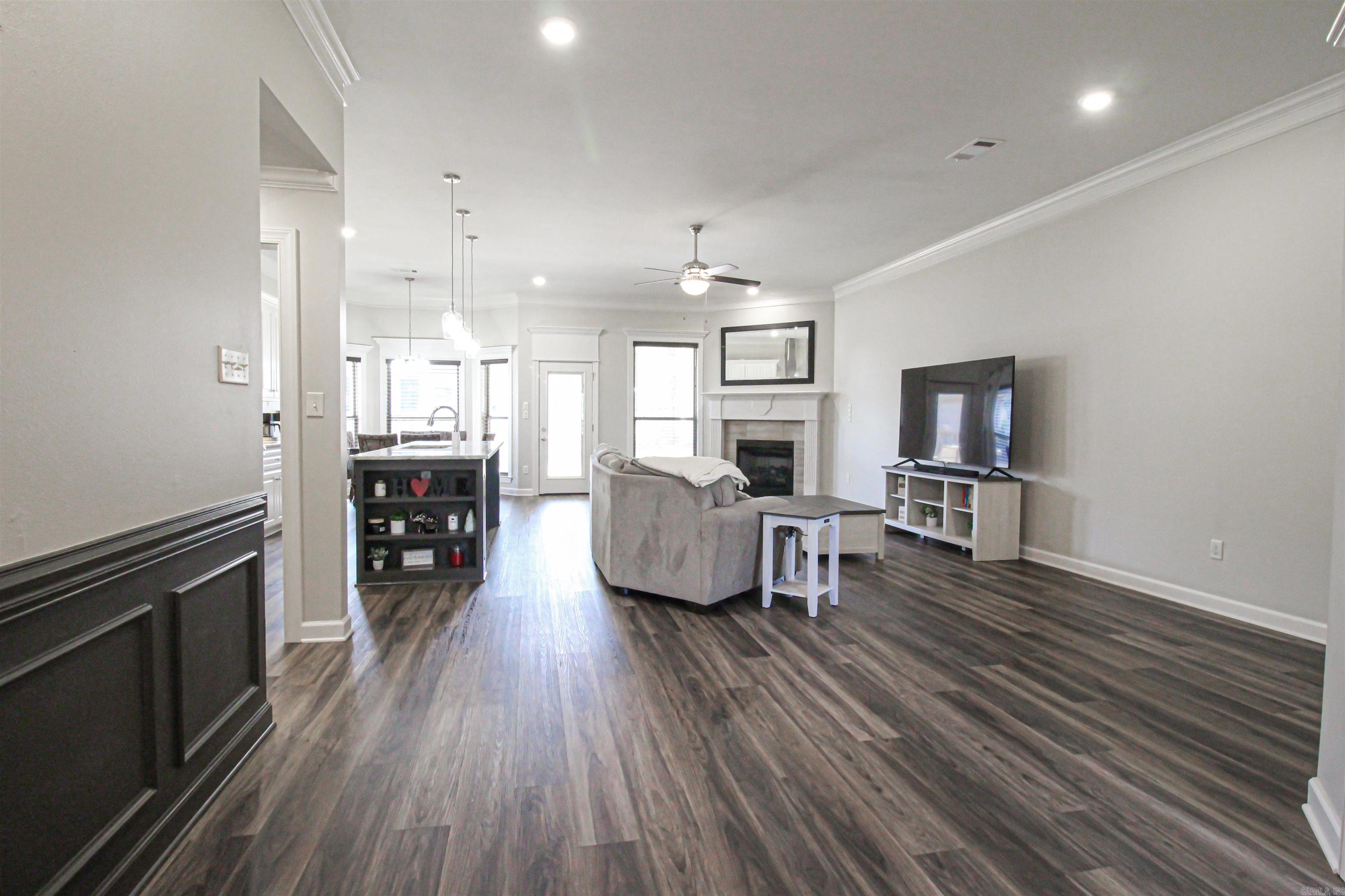 133  Majestic Circle  Maumelle, AR