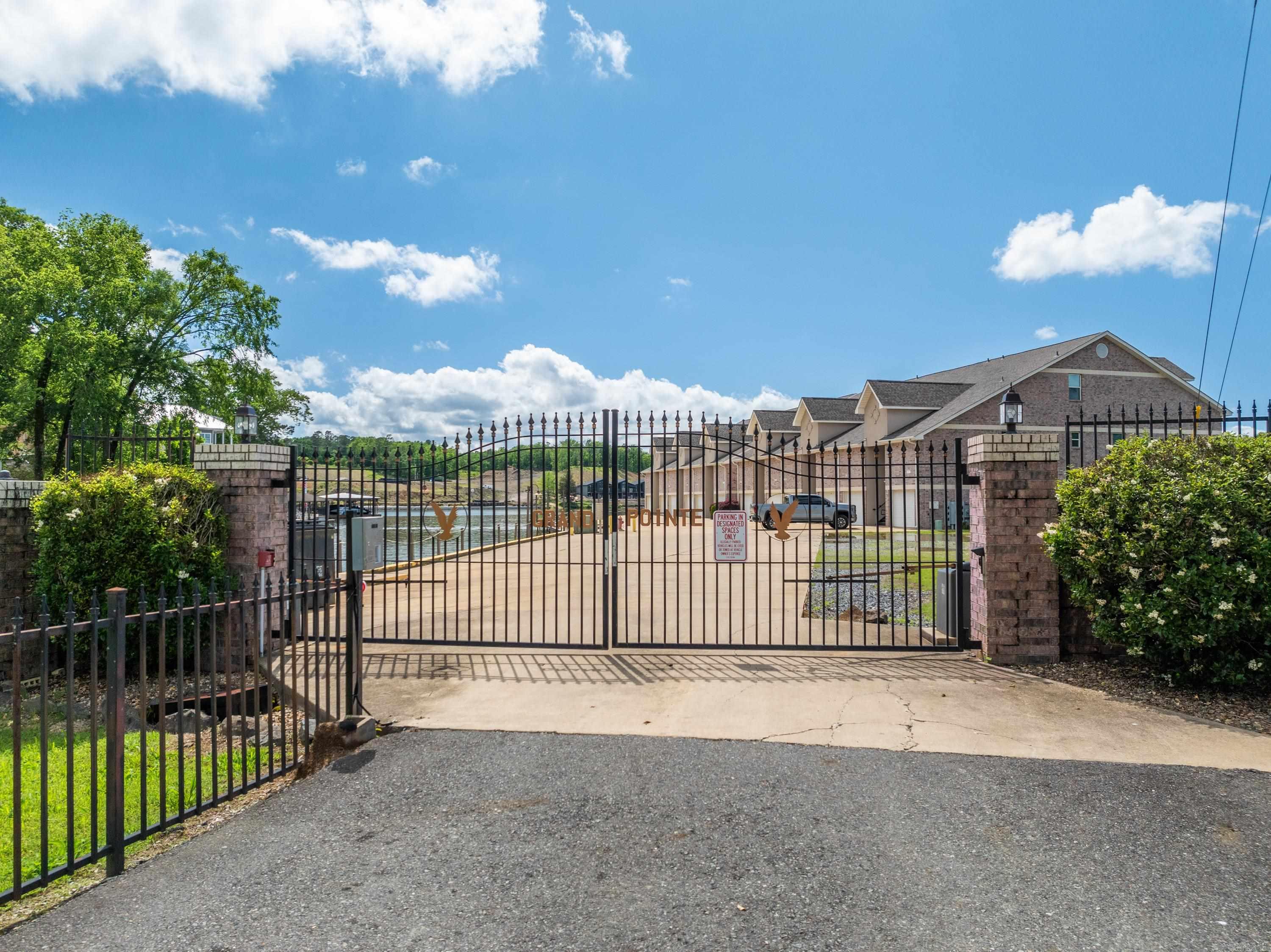 532  Grand Point  Hot Springs, AR