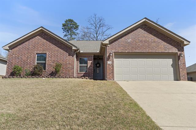 1318  Hunter Wood  Bryant, AR