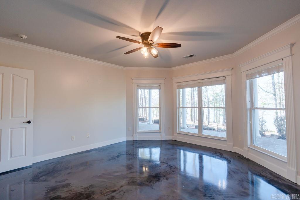 60  Pointe Dr  Edgemont, AR