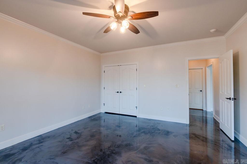 60  Pointe Dr  Edgemont, AR