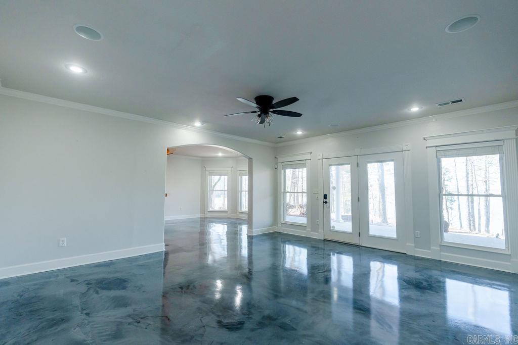 60  Pointe Dr  Edgemont, AR
