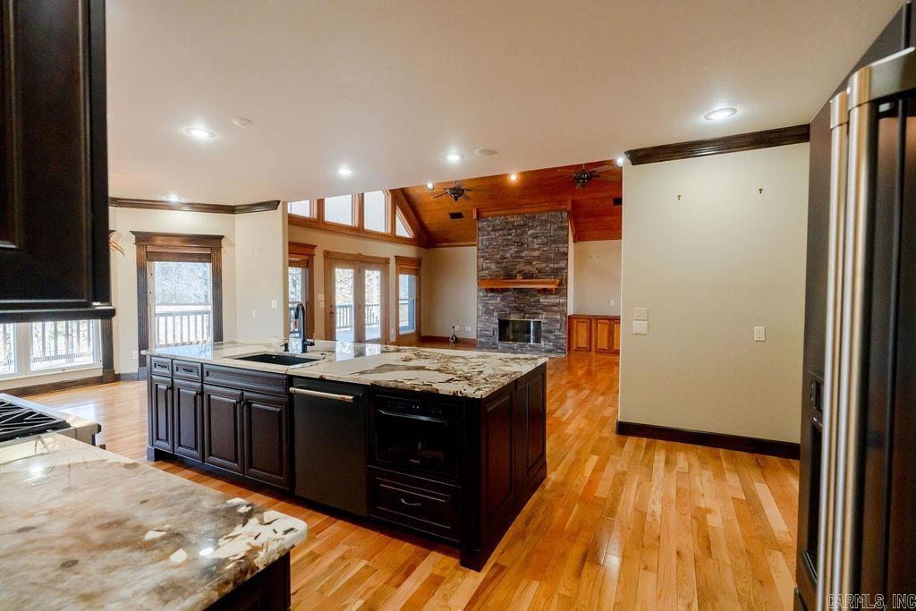 60  Pointe Dr  Edgemont, AR