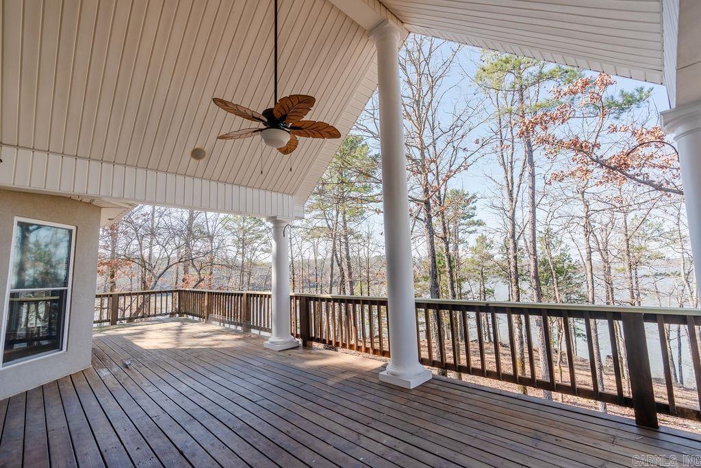 60  Pointe Dr  Edgemont, AR