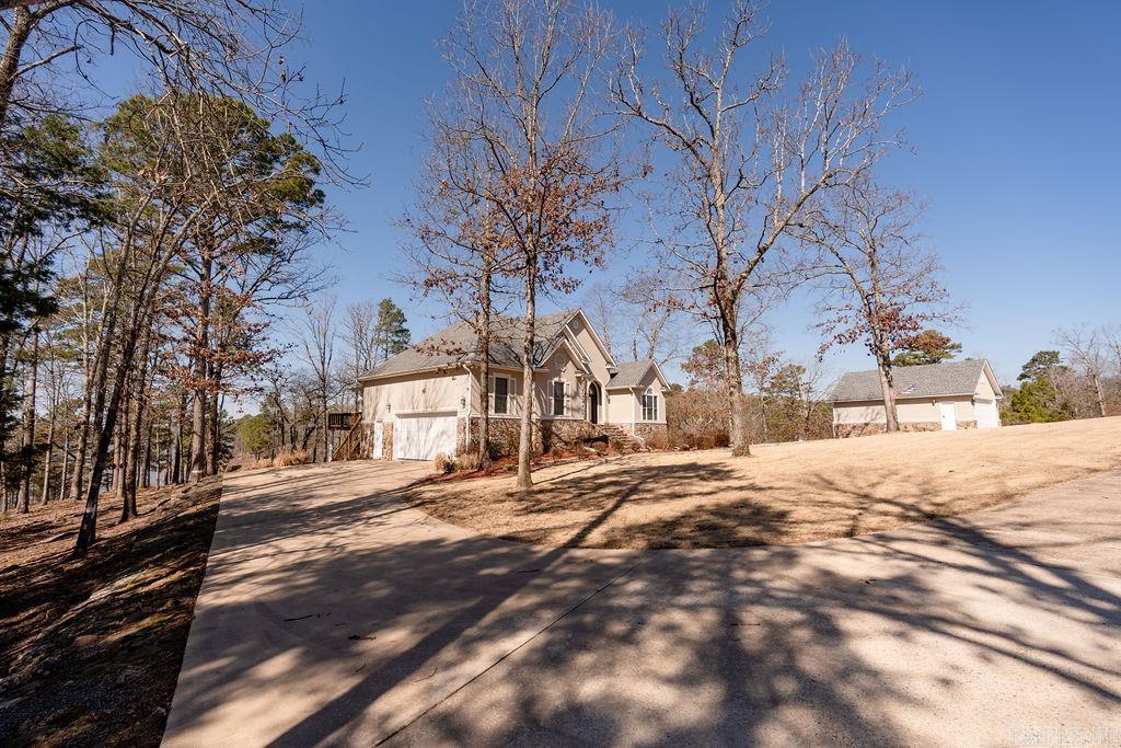 60  Pointe Dr  Edgemont, AR