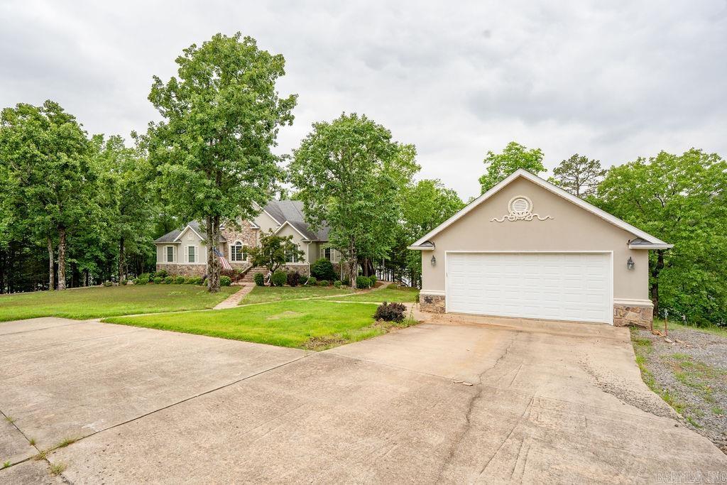 60  Pointe Dr  Edgemont, AR