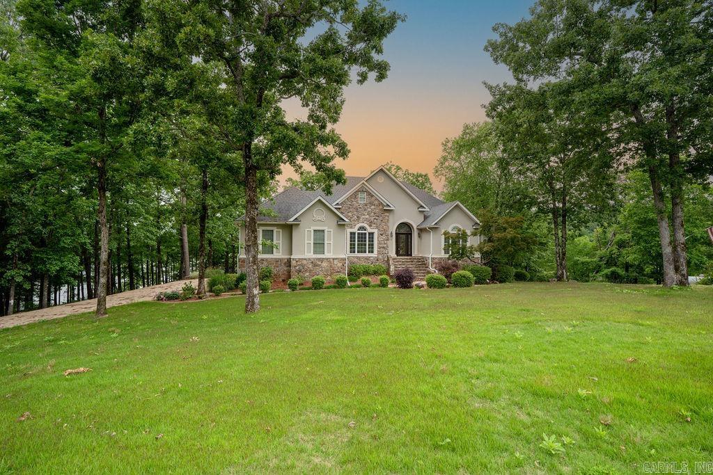 60  Pointe Dr  Edgemont, AR