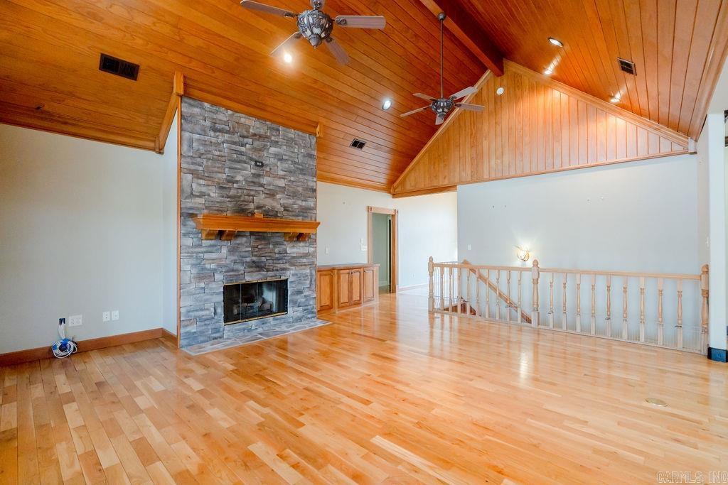 60  Pointe Dr  Edgemont, AR
